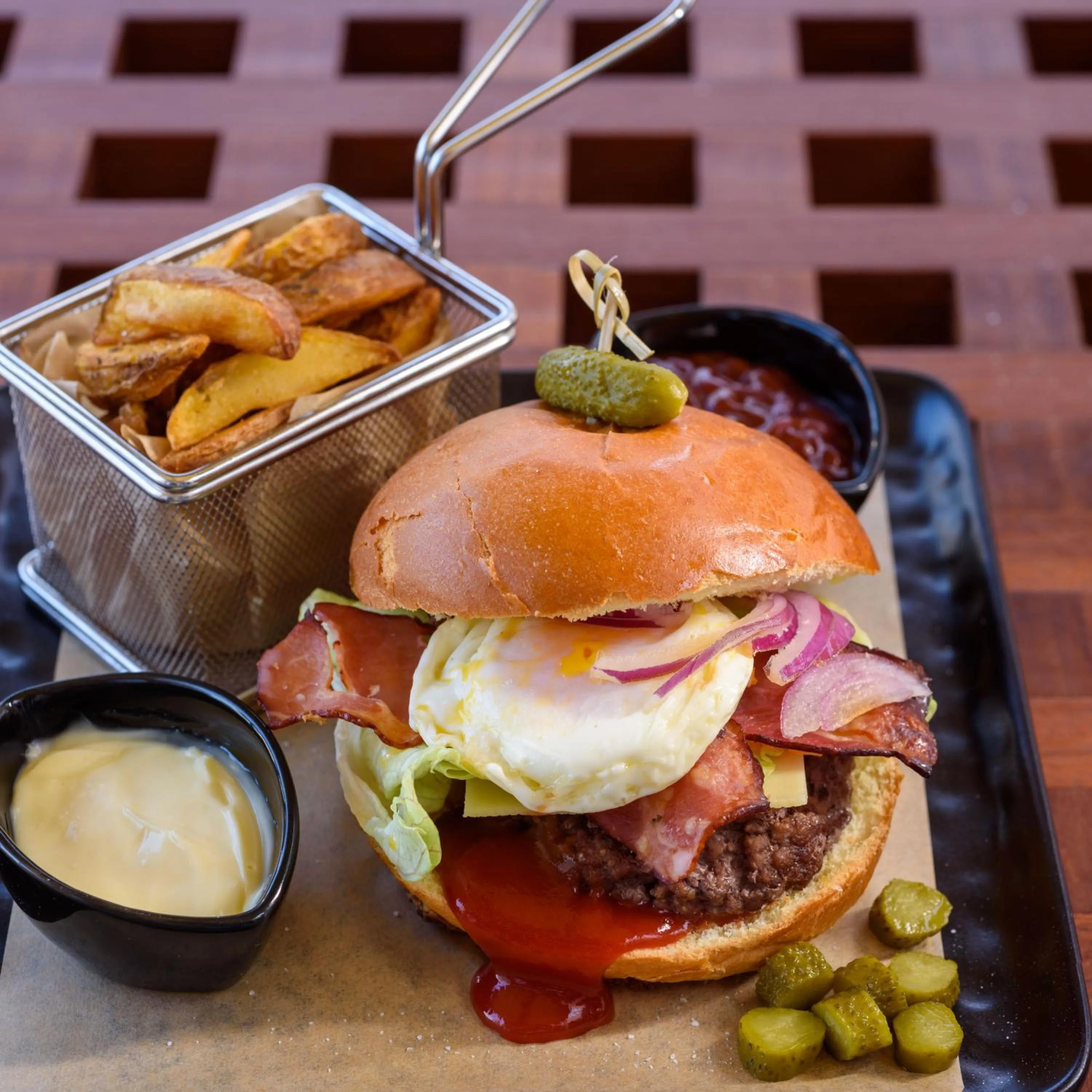 Food and drinks in Potnia Theron Suites