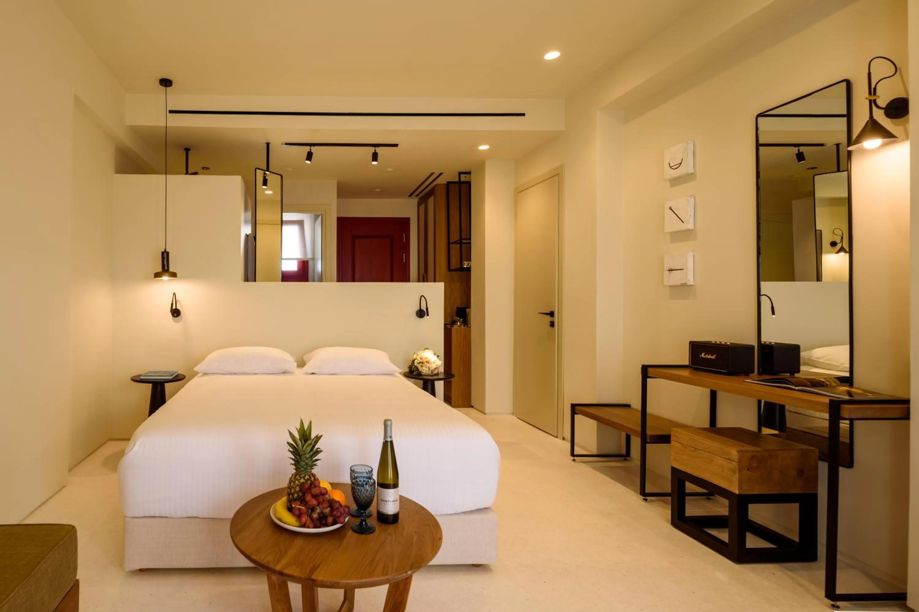 Bed in Potnia Theron Suites