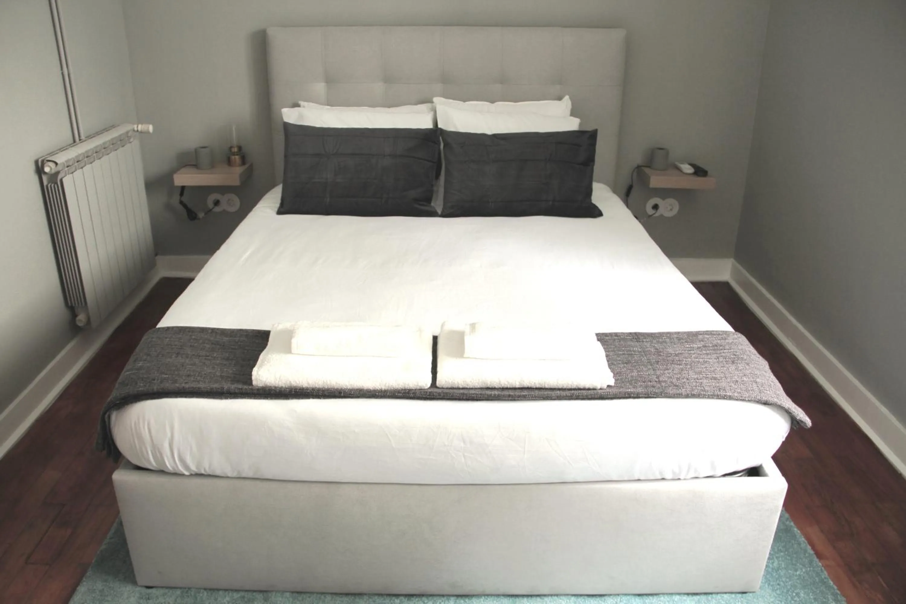 Bed in Genius Loci Guesthouse