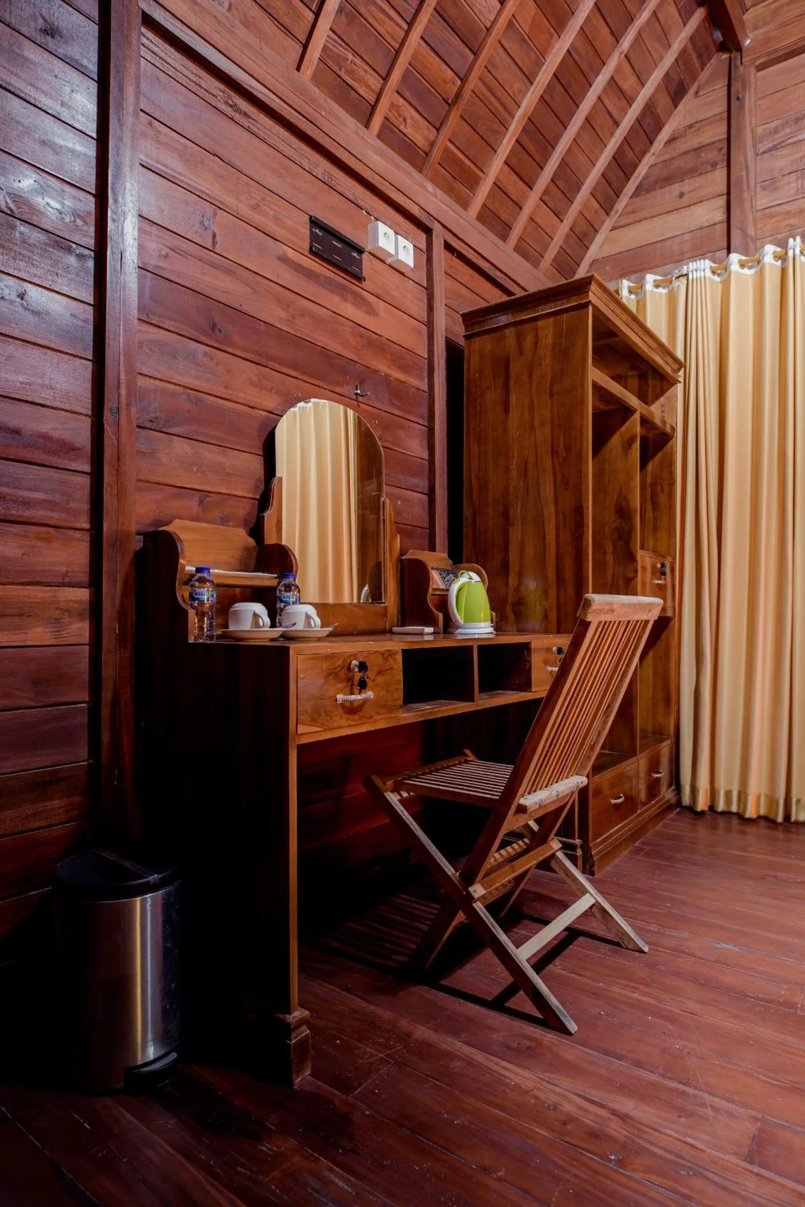 Coffee/tea facilities in The Granyam Garden Cottage