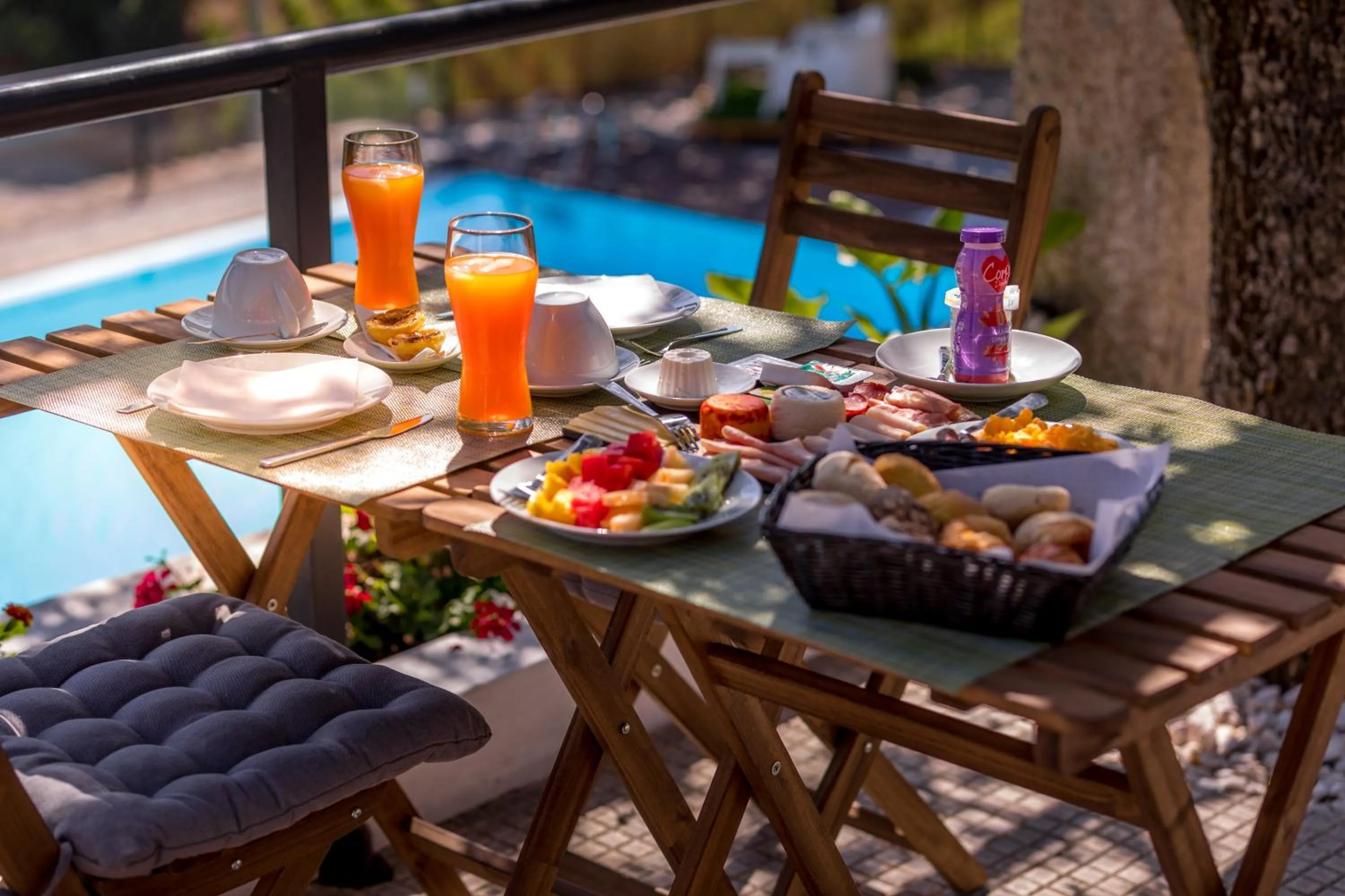 Breakfast in Quinta da Portela Douro