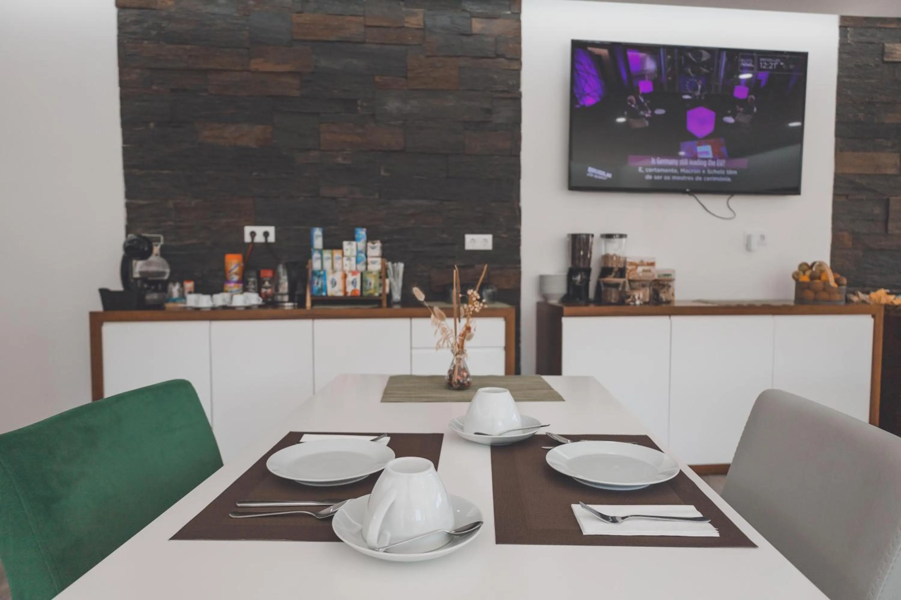 Food and drinks in Quinta da Portela Douro