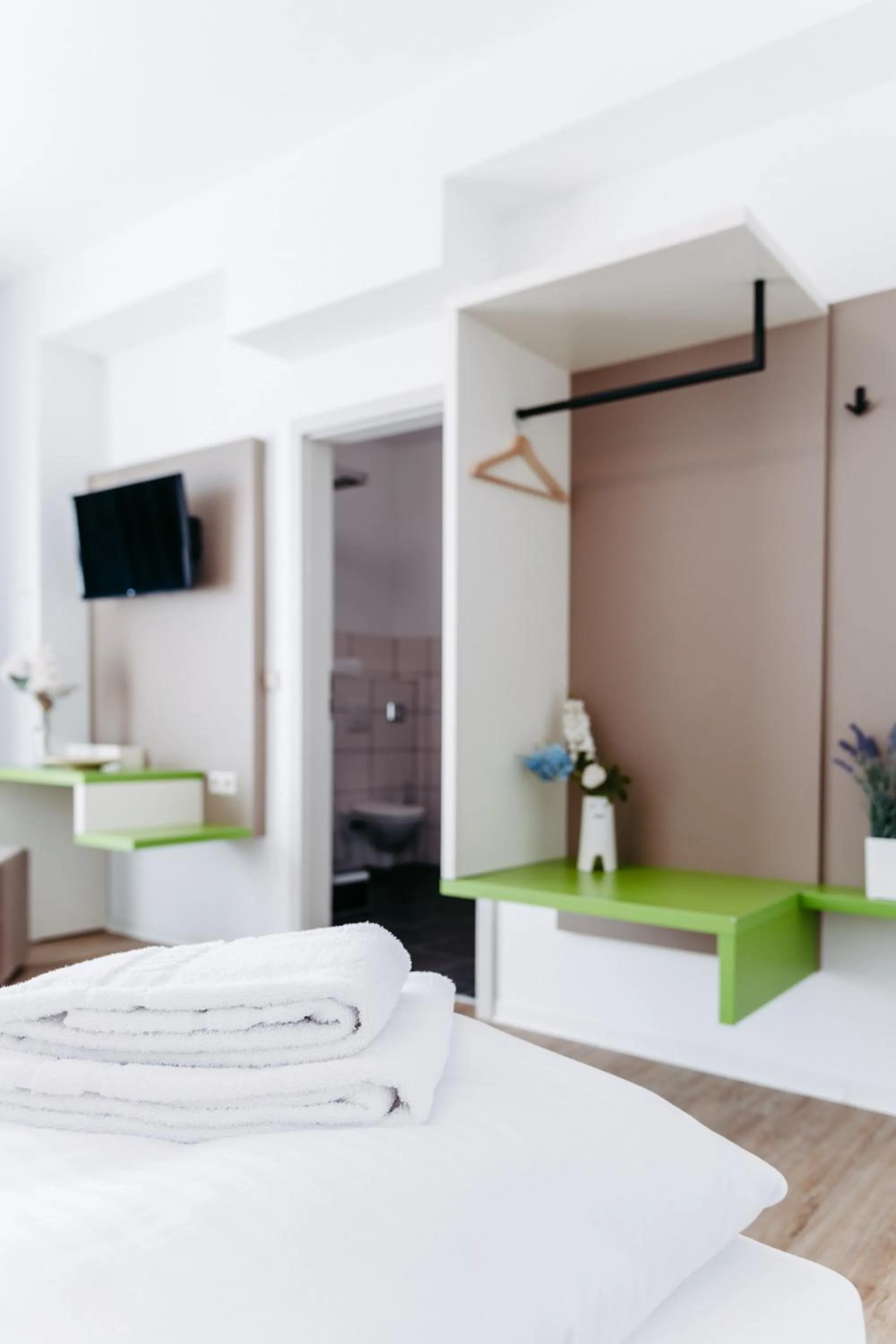 Bed in bestprice Hotel Koblenz