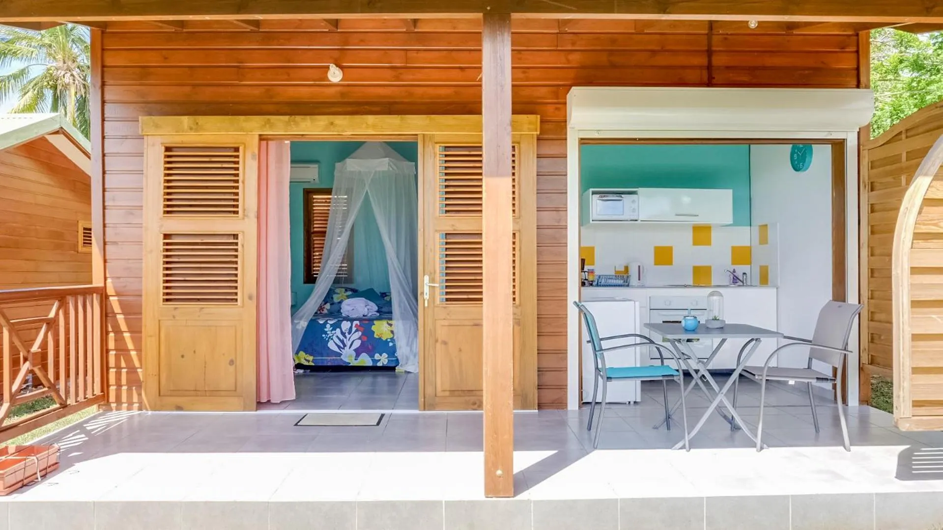 Facade/entrance in Résidence Paradis Tropical