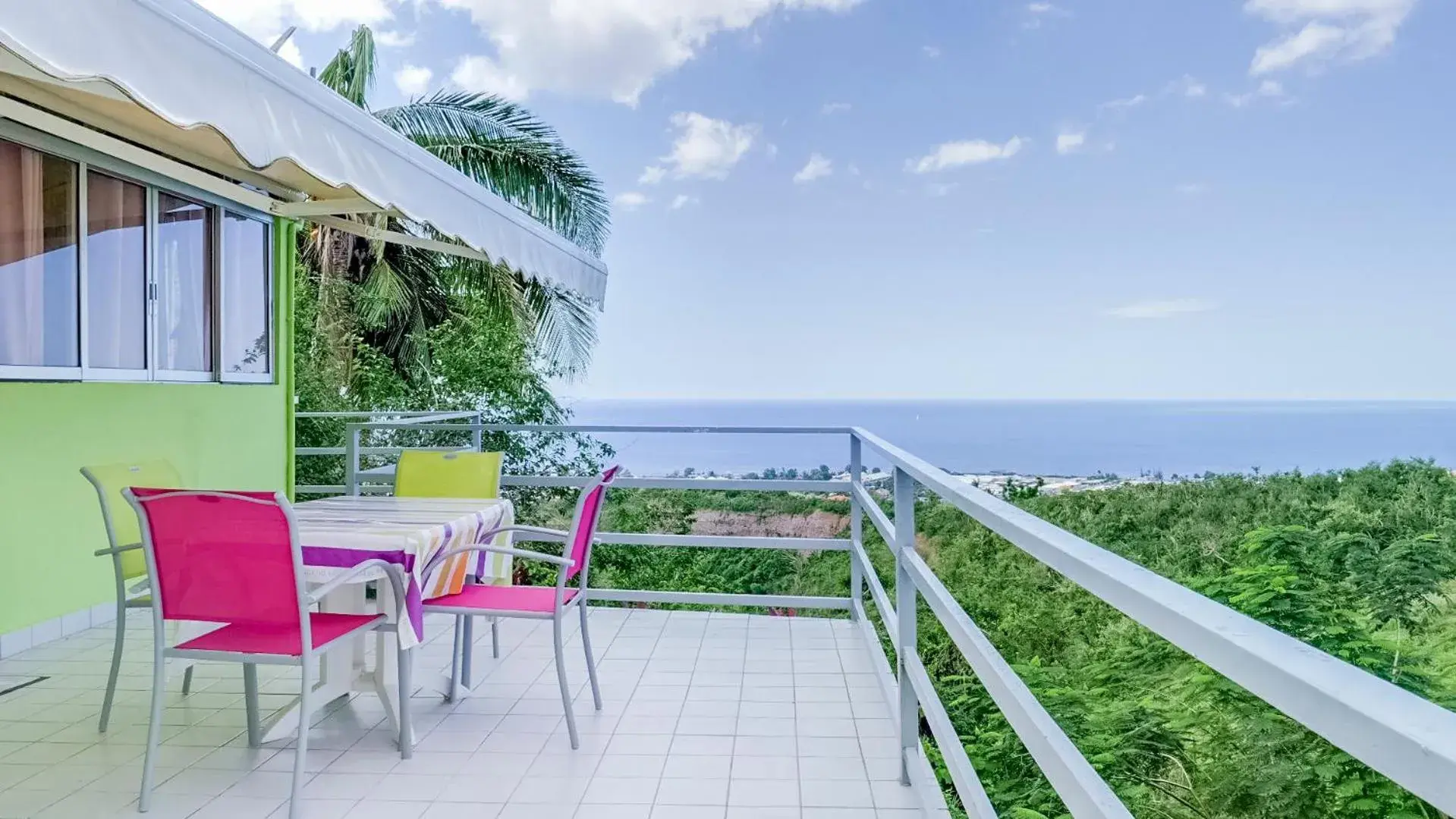 Two-Bedroom Apartment with Sea and Garden View in Résidence Paradis Tropical Two-Bedroom Apartment with Sea and Garden View in Résidence Paradis Tropical