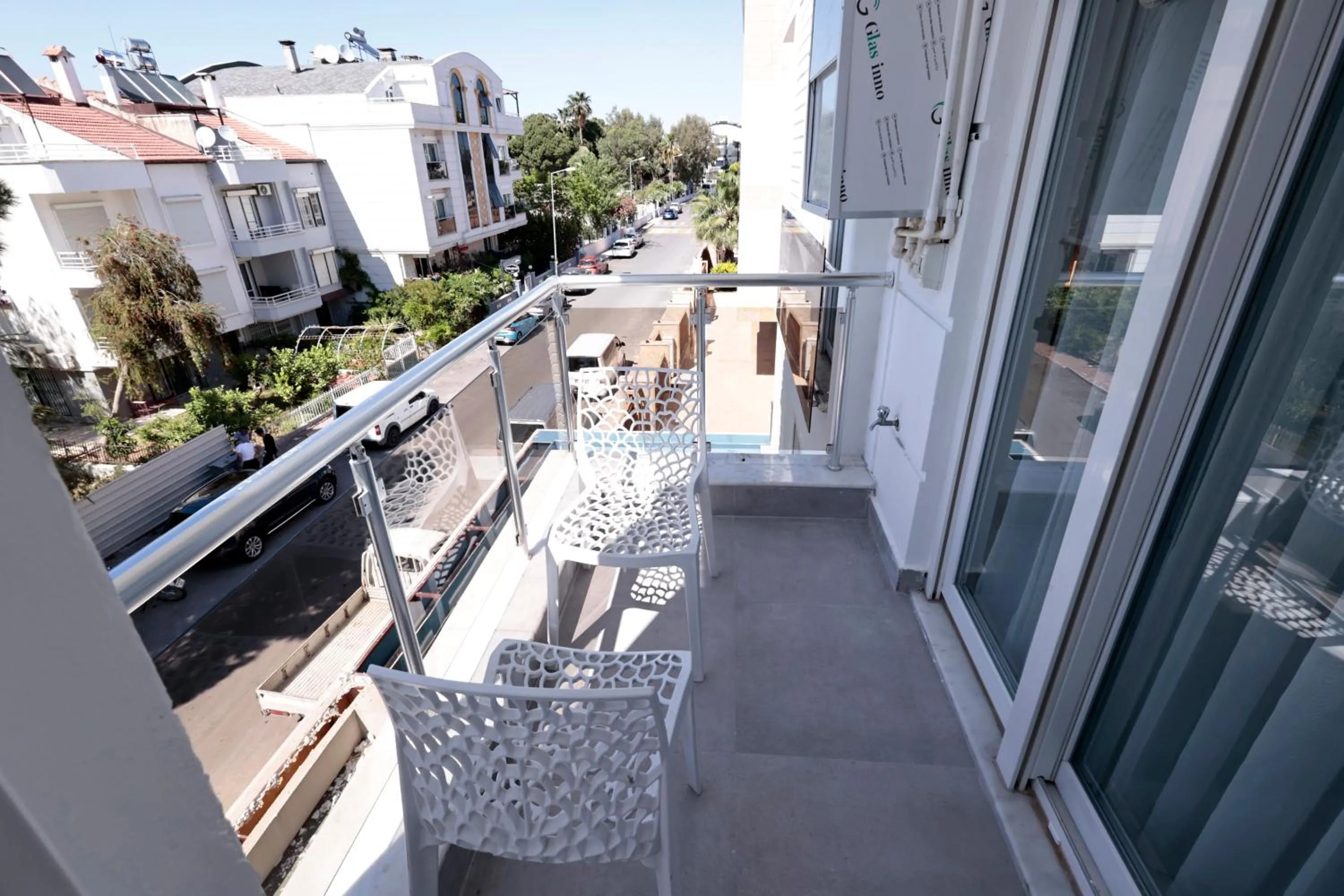 Balcony/Terrace in mustang suite hotel