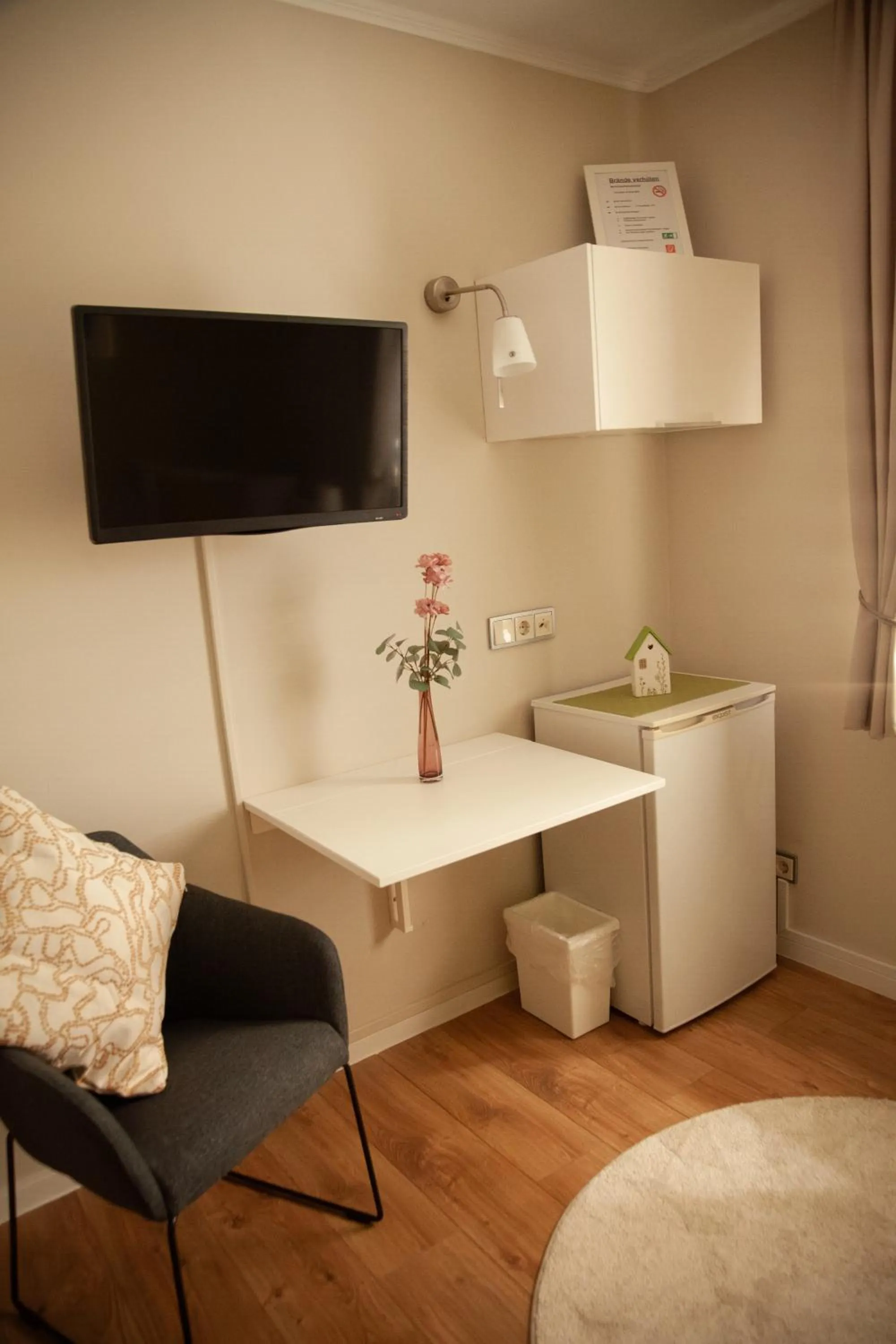 TV and multimedia in WohnRaum Gäste- & Boardinghaus