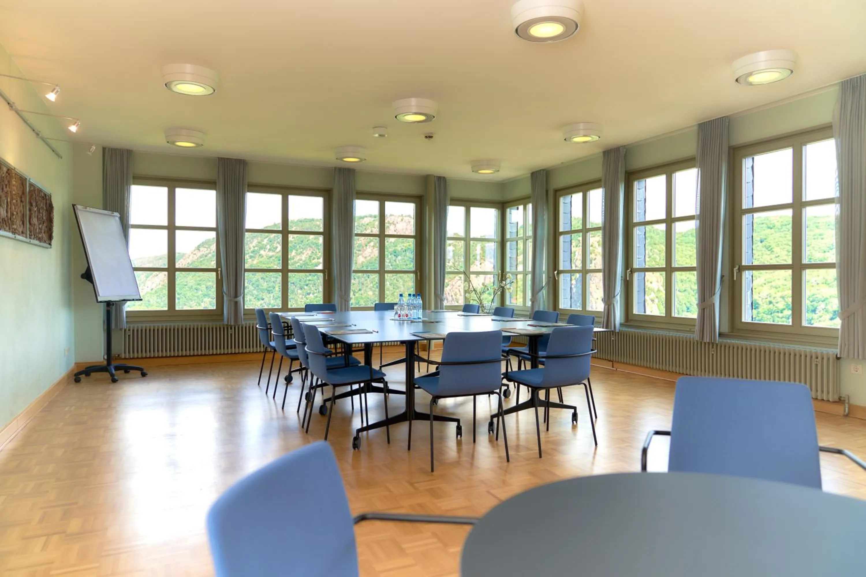 Meeting/conference room in Ev.Familienferien-und Bildungsstätte Ebernburg