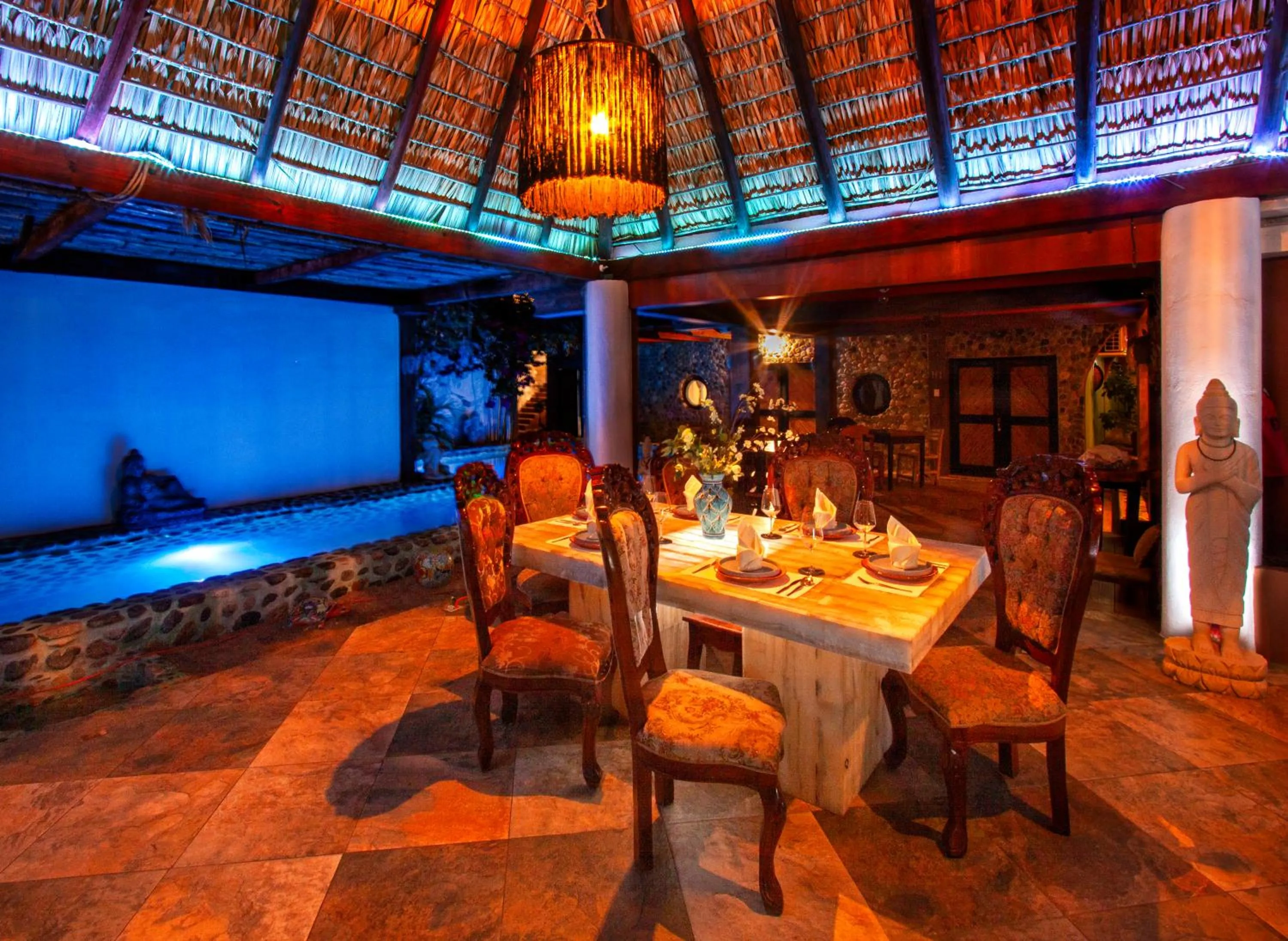 Restaurant/places to eat in Posada Buda-Tortuga