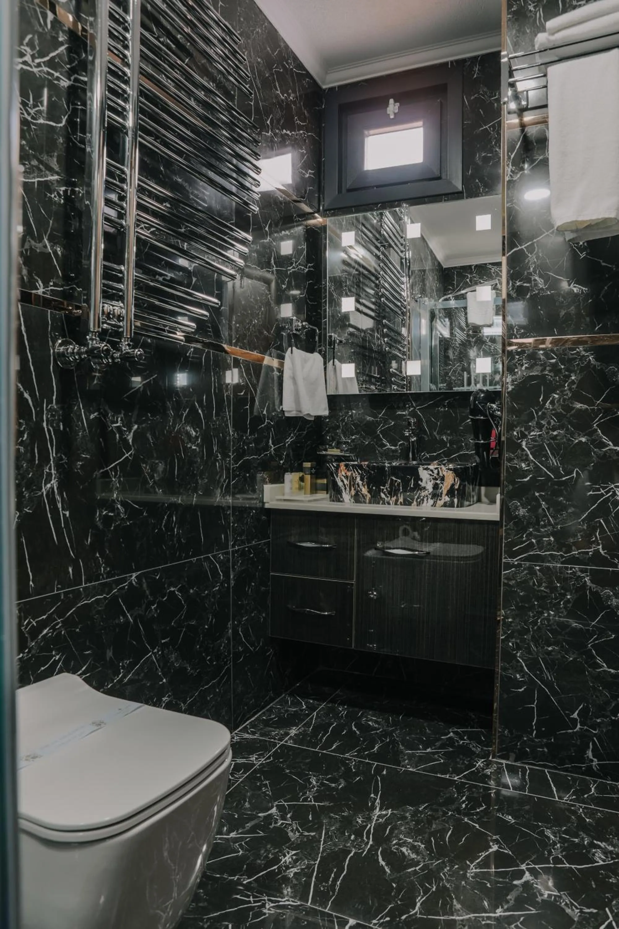 Otel Grand Lark İstanbul