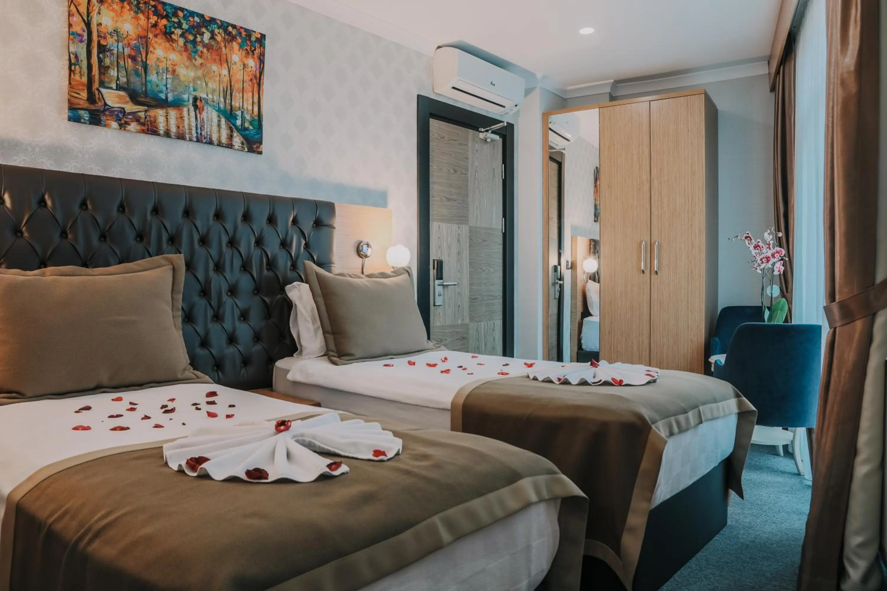 Bed in Otel Grand Lark İstanbul