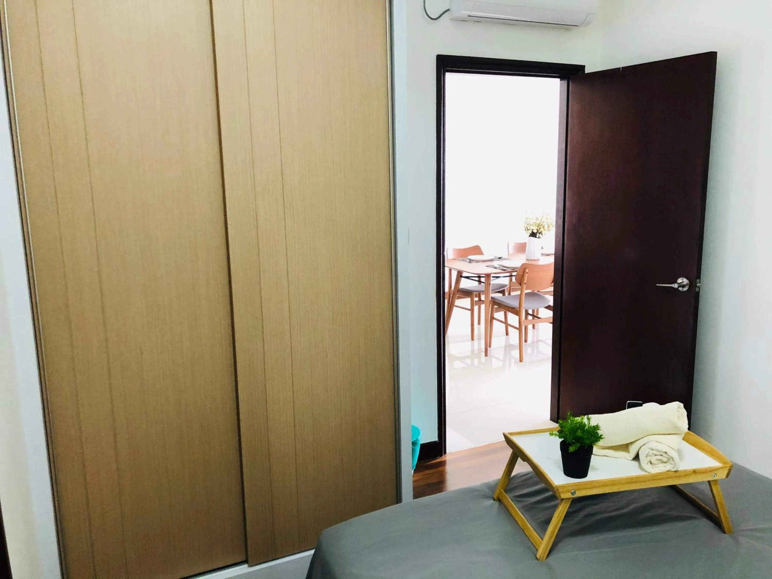 Bed in Paragon Suite Homestay by Antlerzone