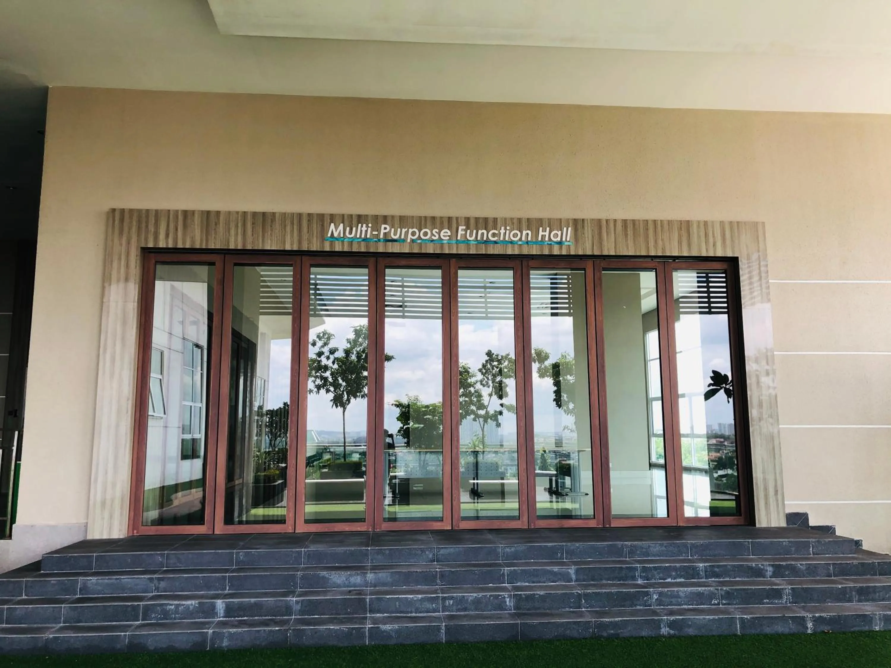 Other in Paragon Suite Homestay by Antlerzone