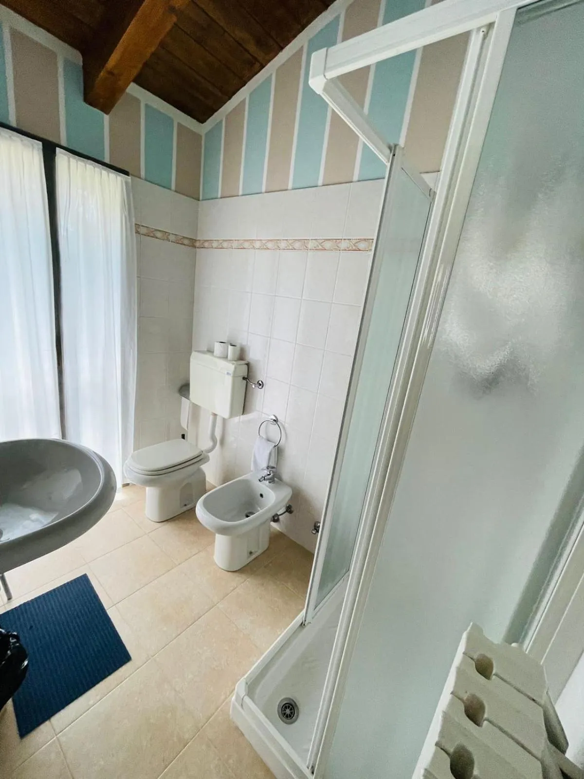 Bathroom in Hotel Azzurra