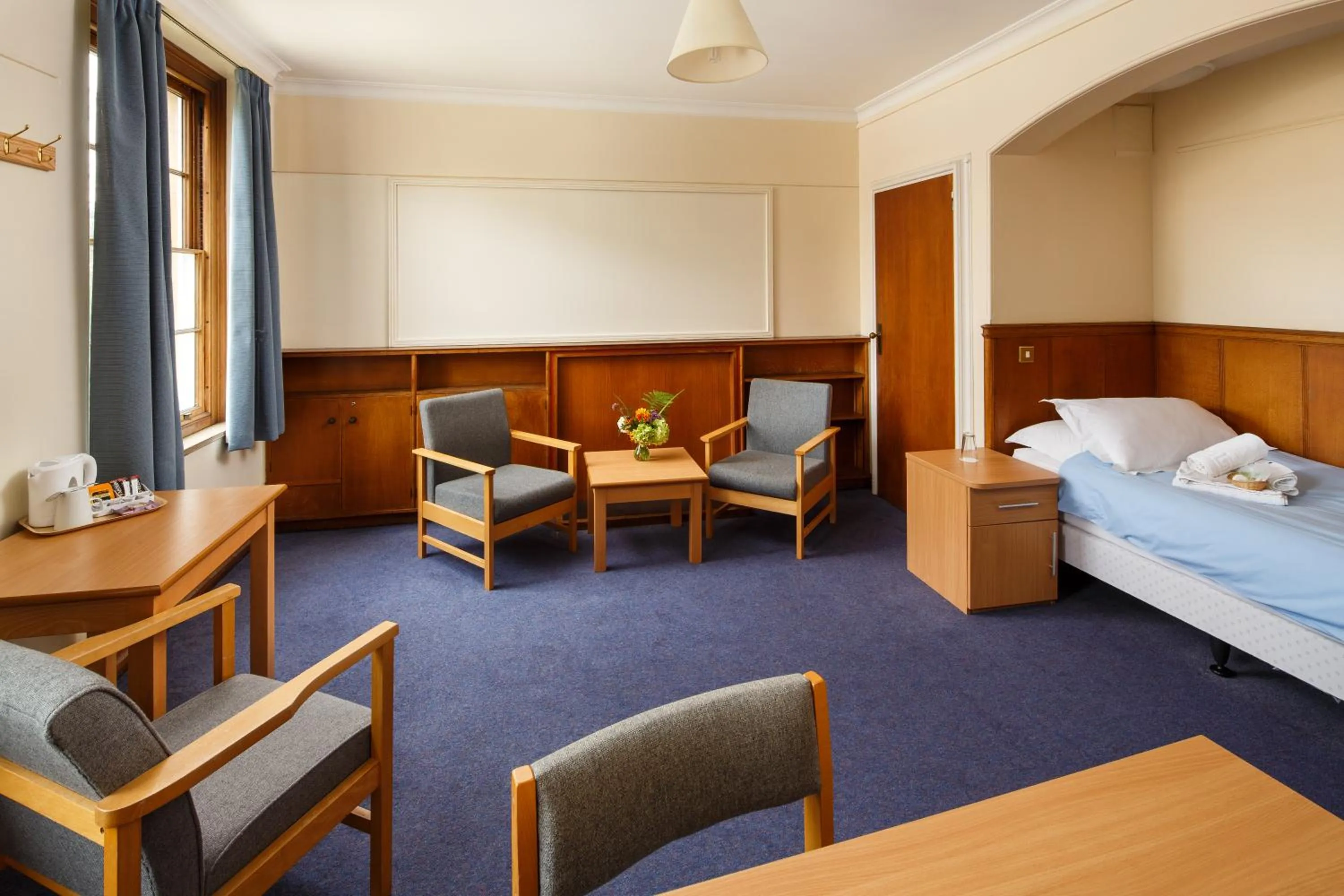 Bedroom, Bed in Christ's College Cambridge
