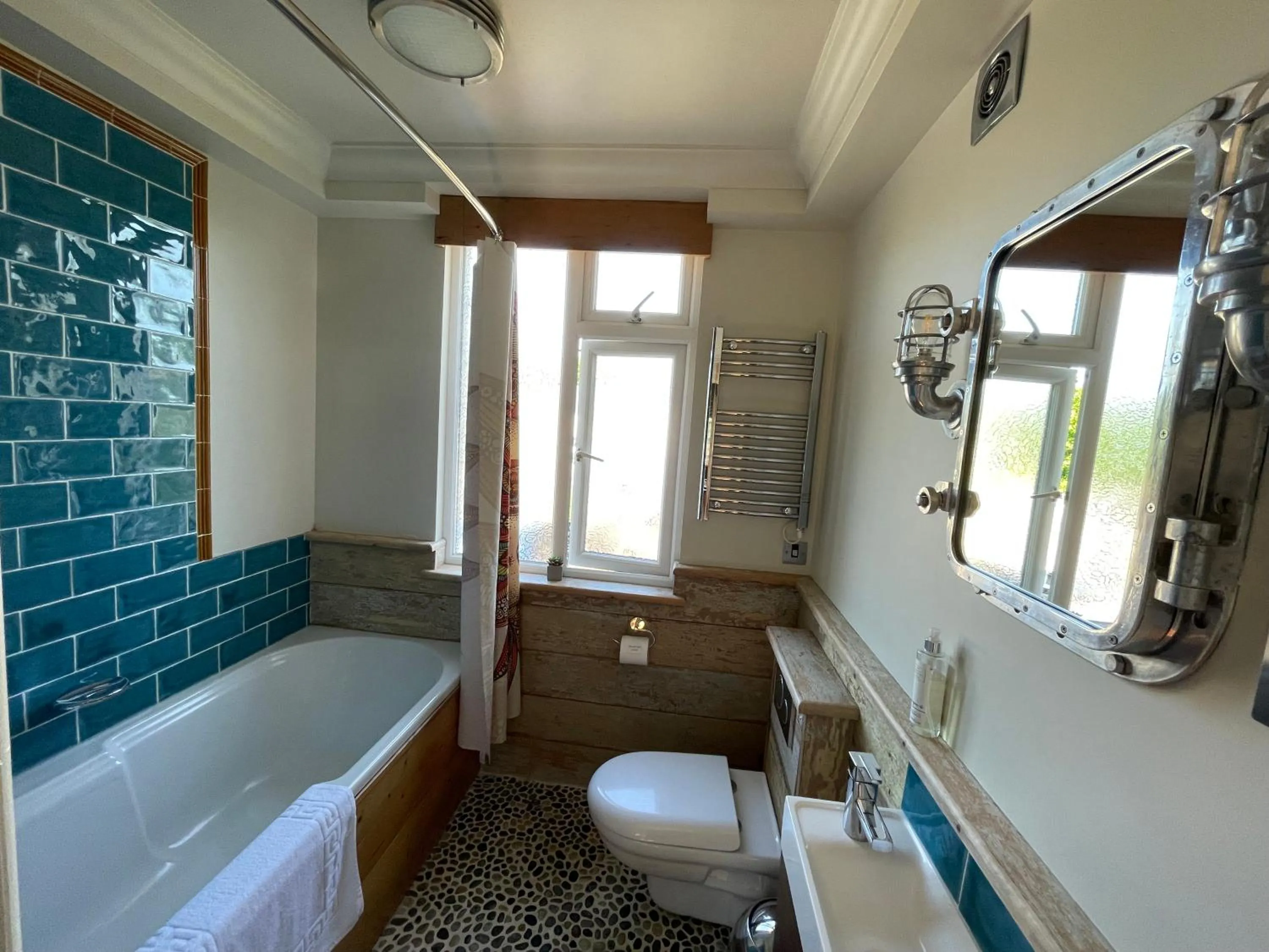 Bathroom in Bradleigh Lodge