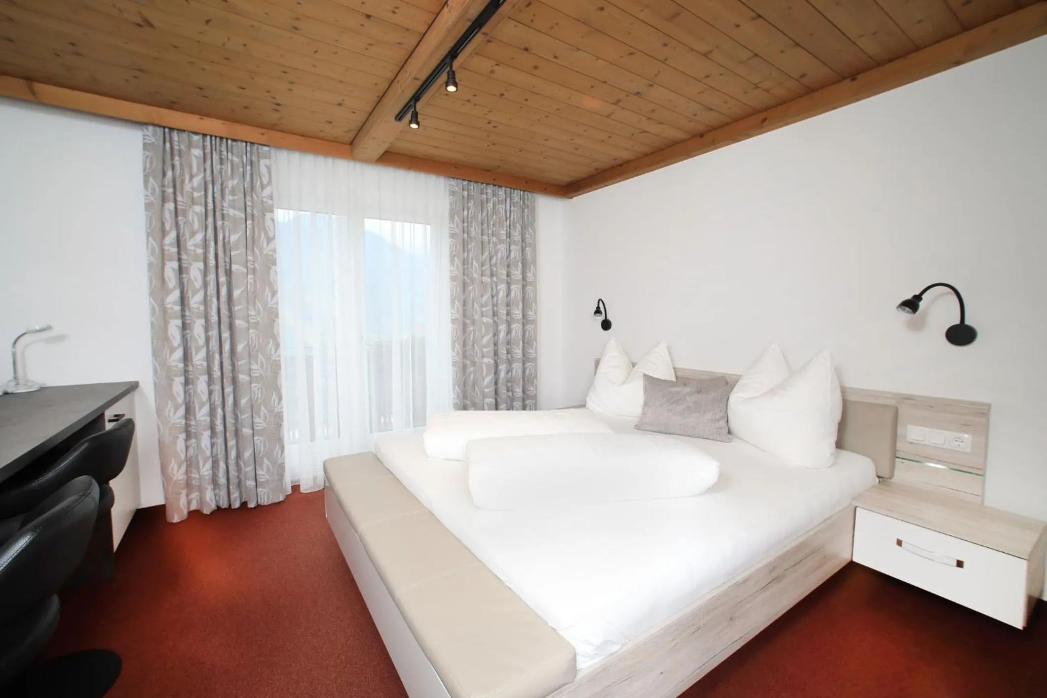 Bed in Frühstückspension Jagdhof