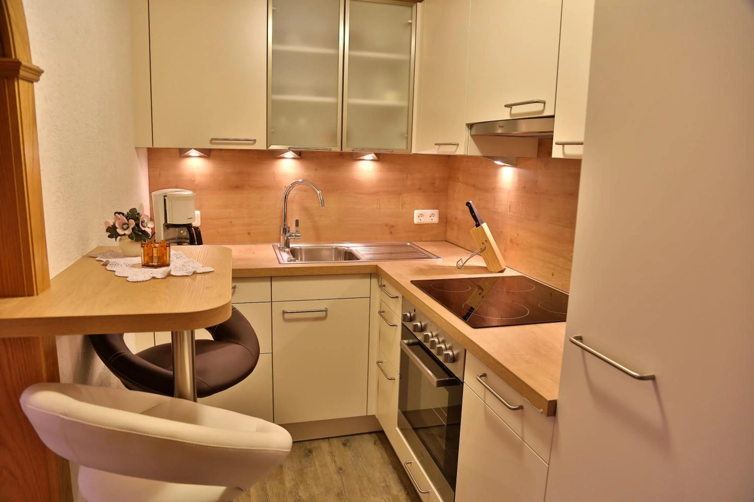 Kitchen or kitchenette in Frühstückspension Jagdhof
