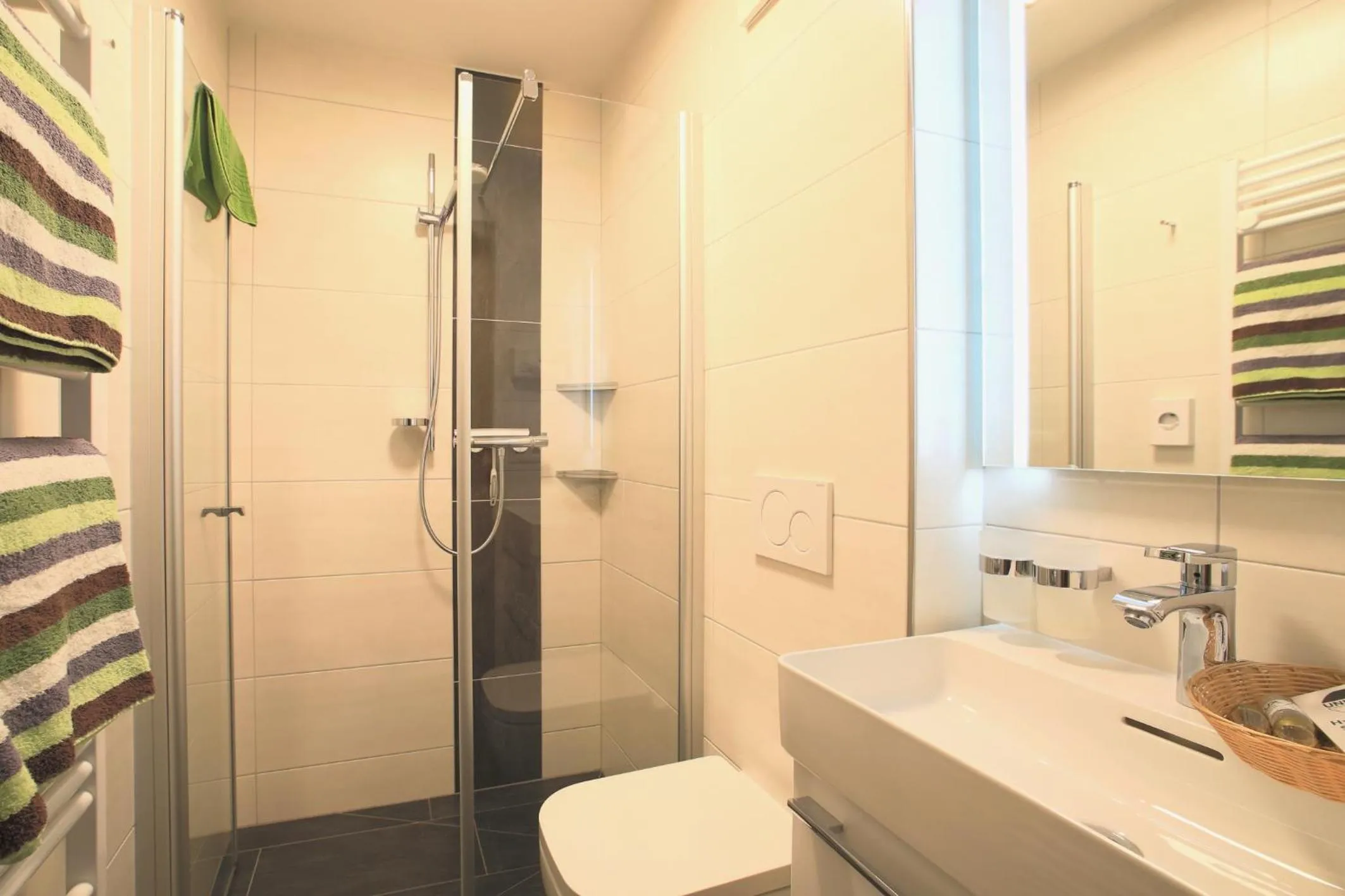 Shower in Frühstückspension Jagdhof