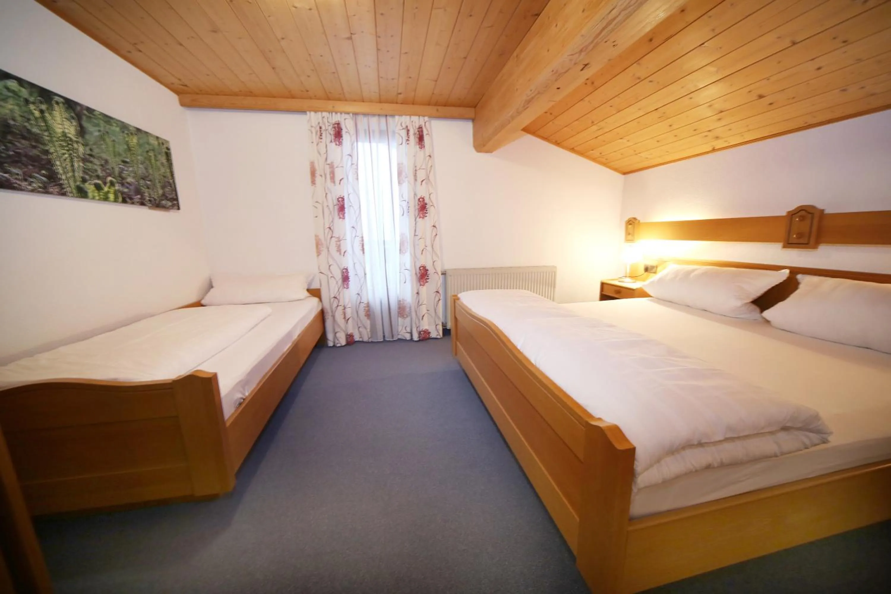 Bed in Frühstückspension Jagdhof