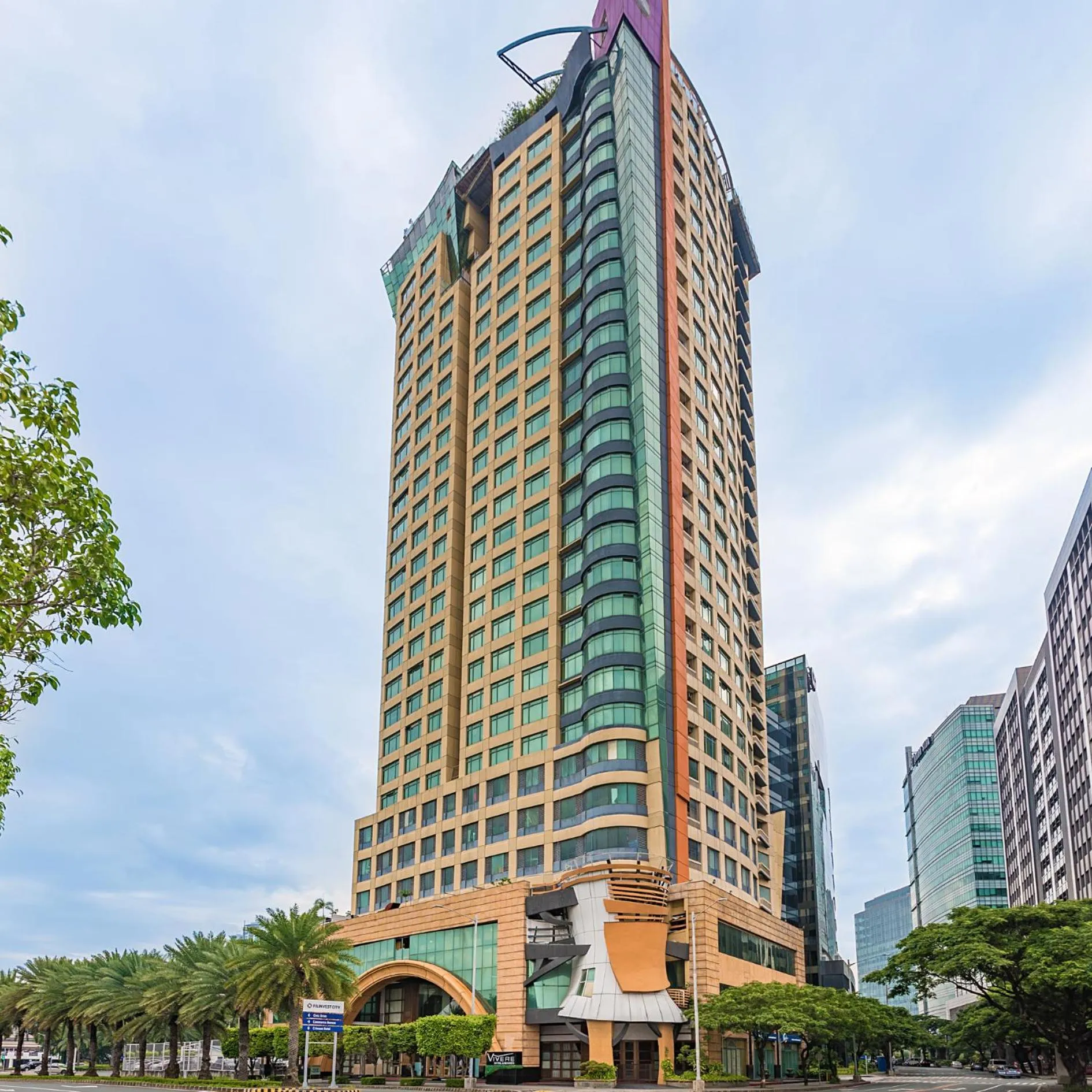 Property building in Vivere Hotel and Resorts