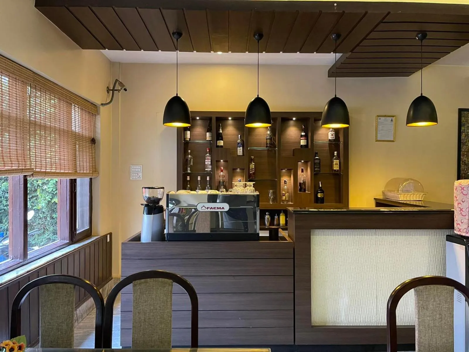 Restaurant/places to eat in Hotel Thamel