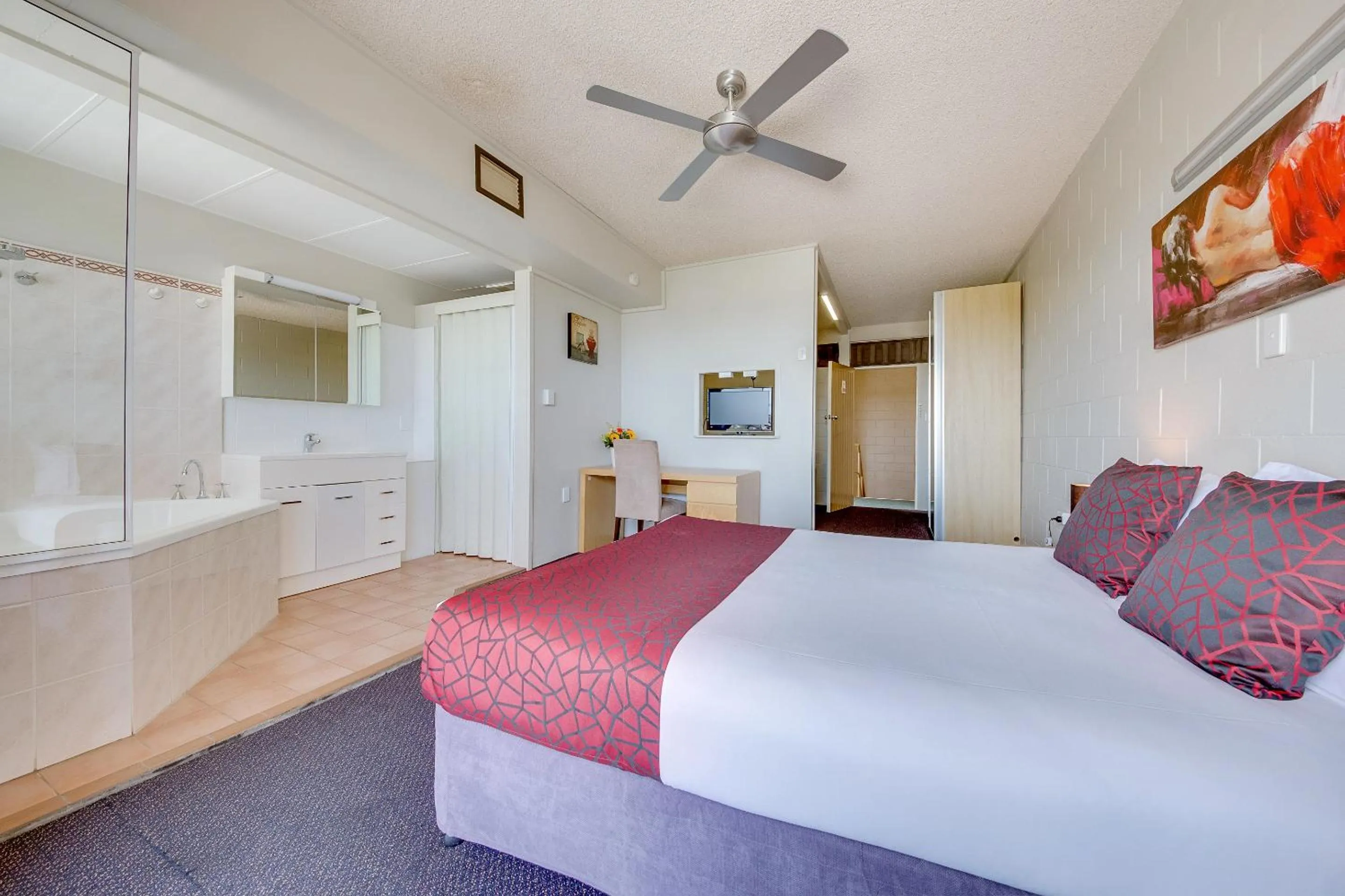 Bed in Camelot Motel Australia