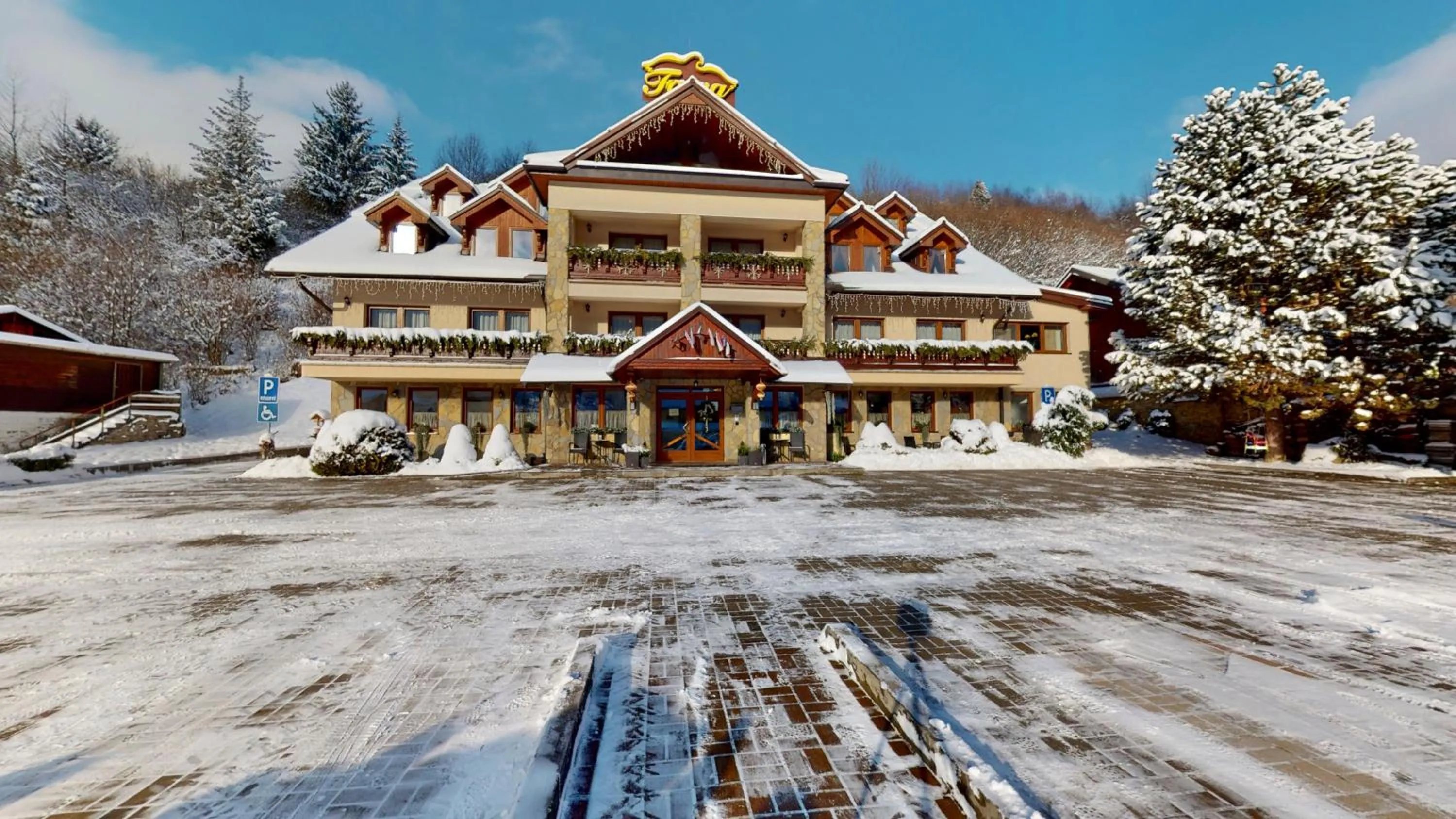 Property building in Garni Hotel Fatra