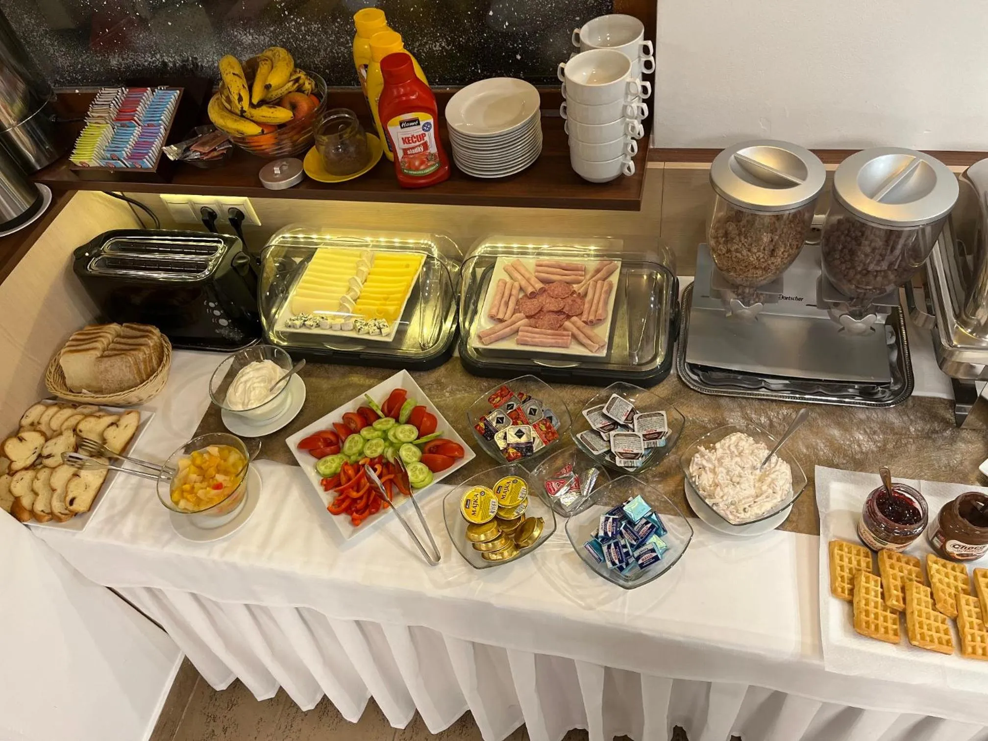 Breakfast in Garni Hotel Fatra