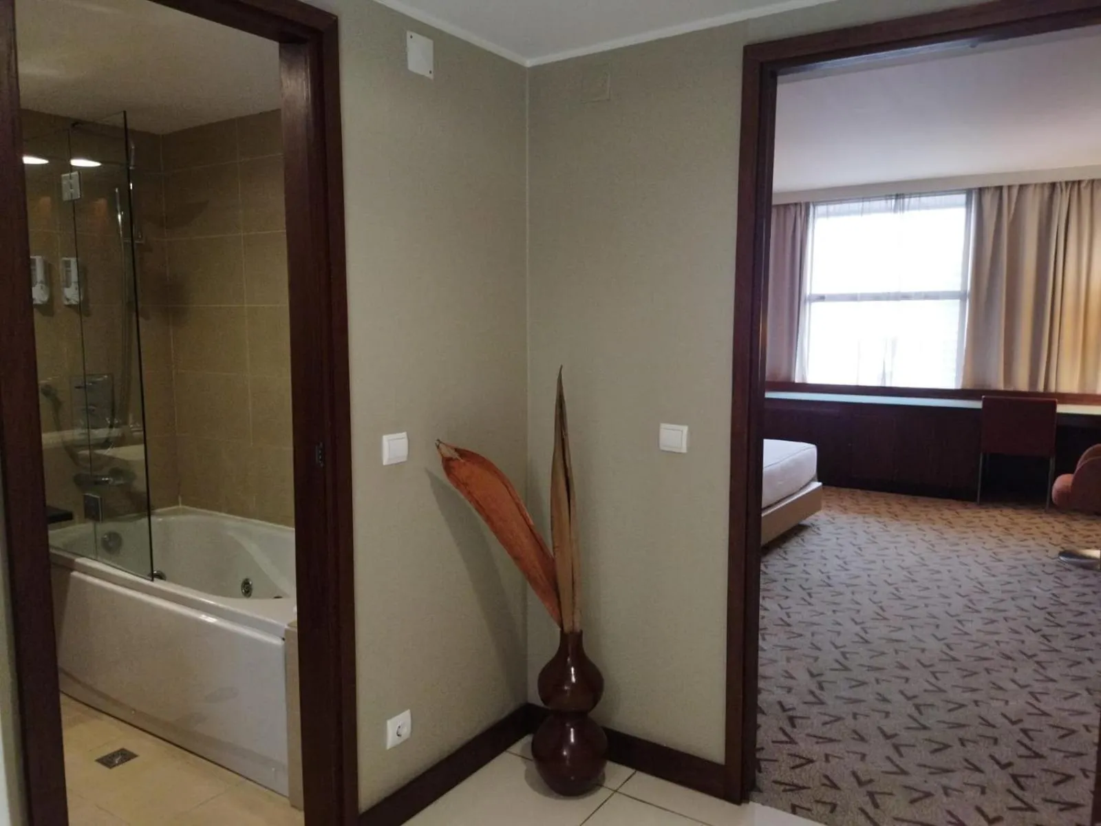 Bed in Skyna Hotel Luanda