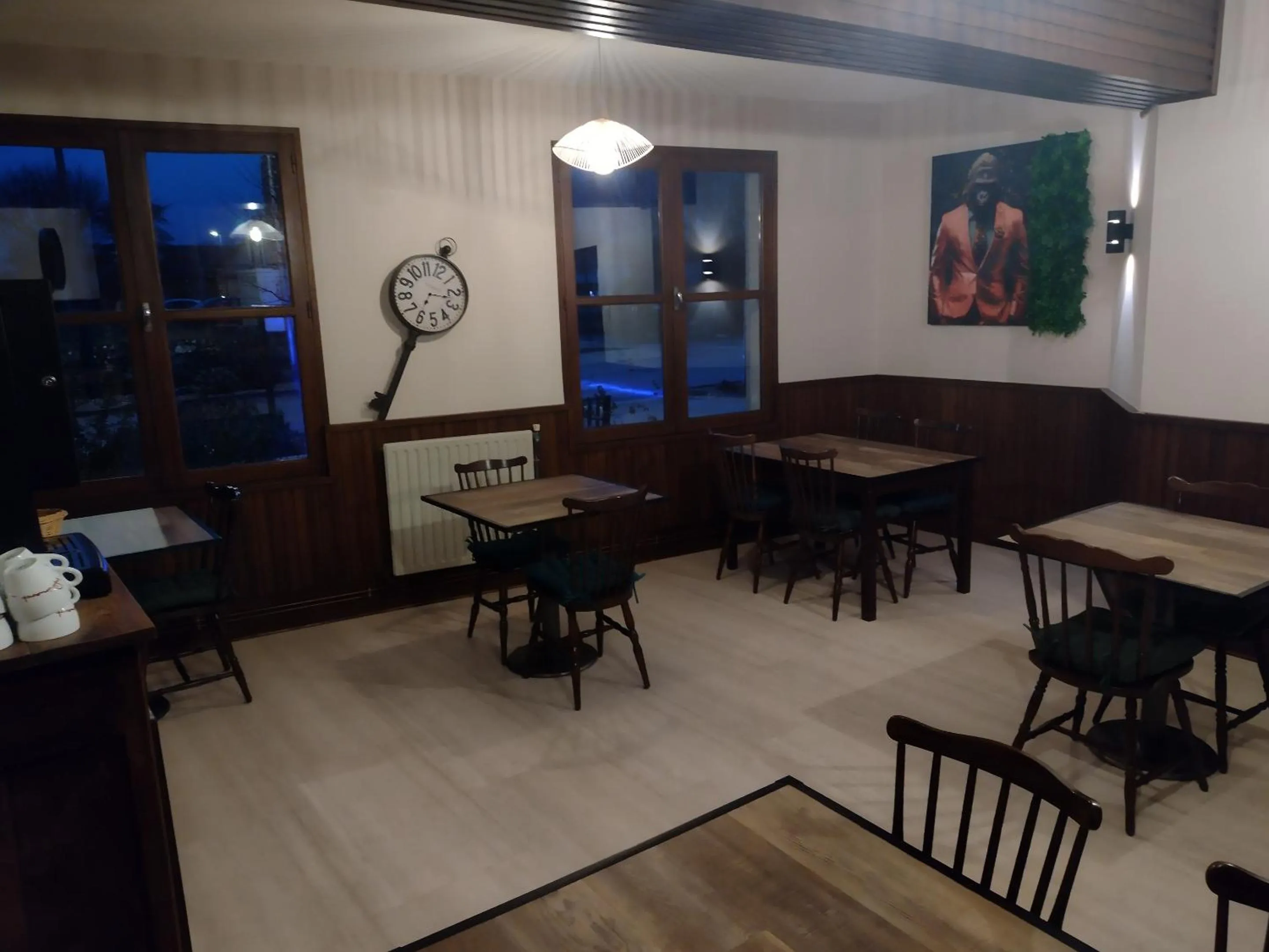 Dining area in Auberge d'ici et d'ailleurs