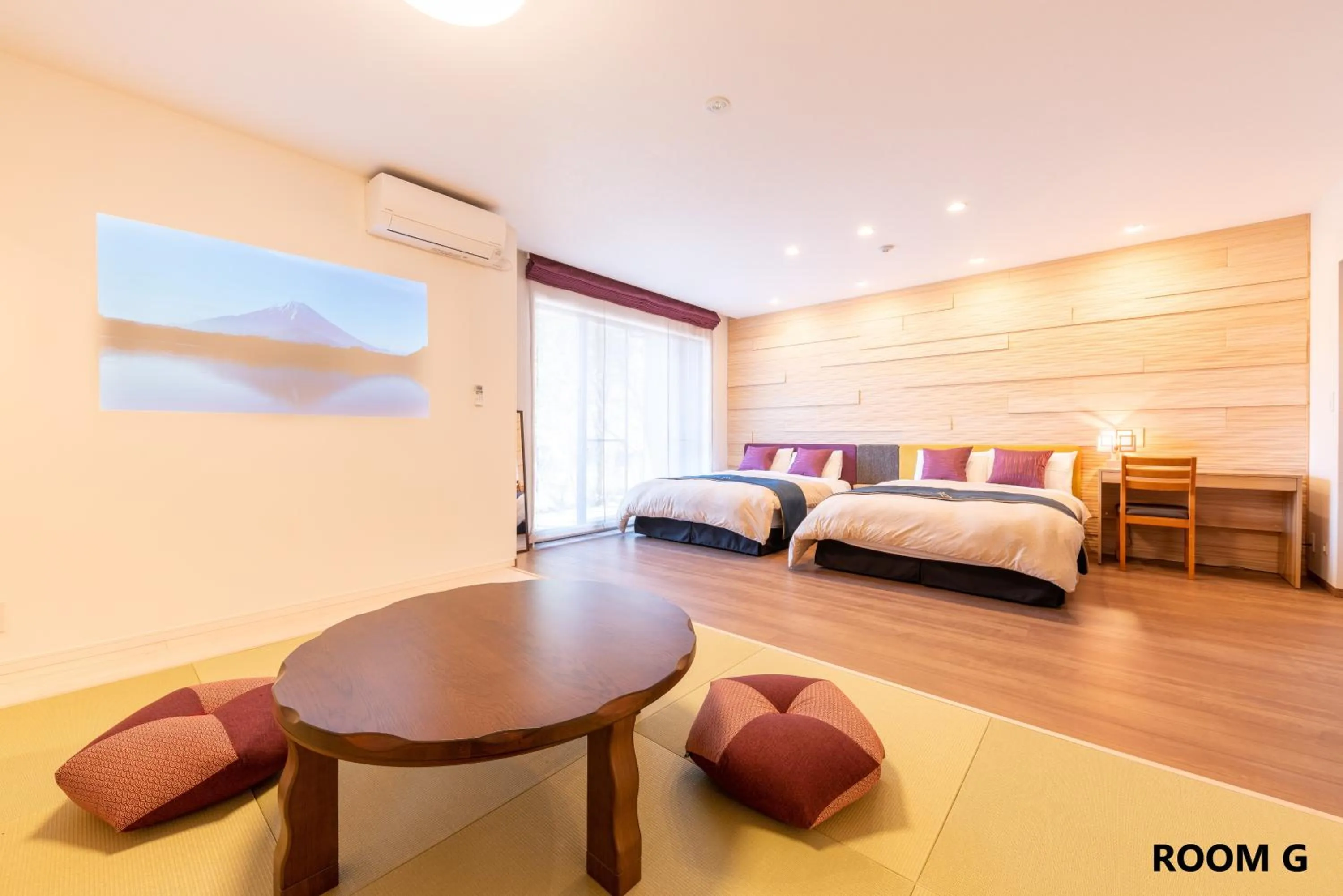 Photo of the whole room, Bed in VILLA HAKONE STAGE