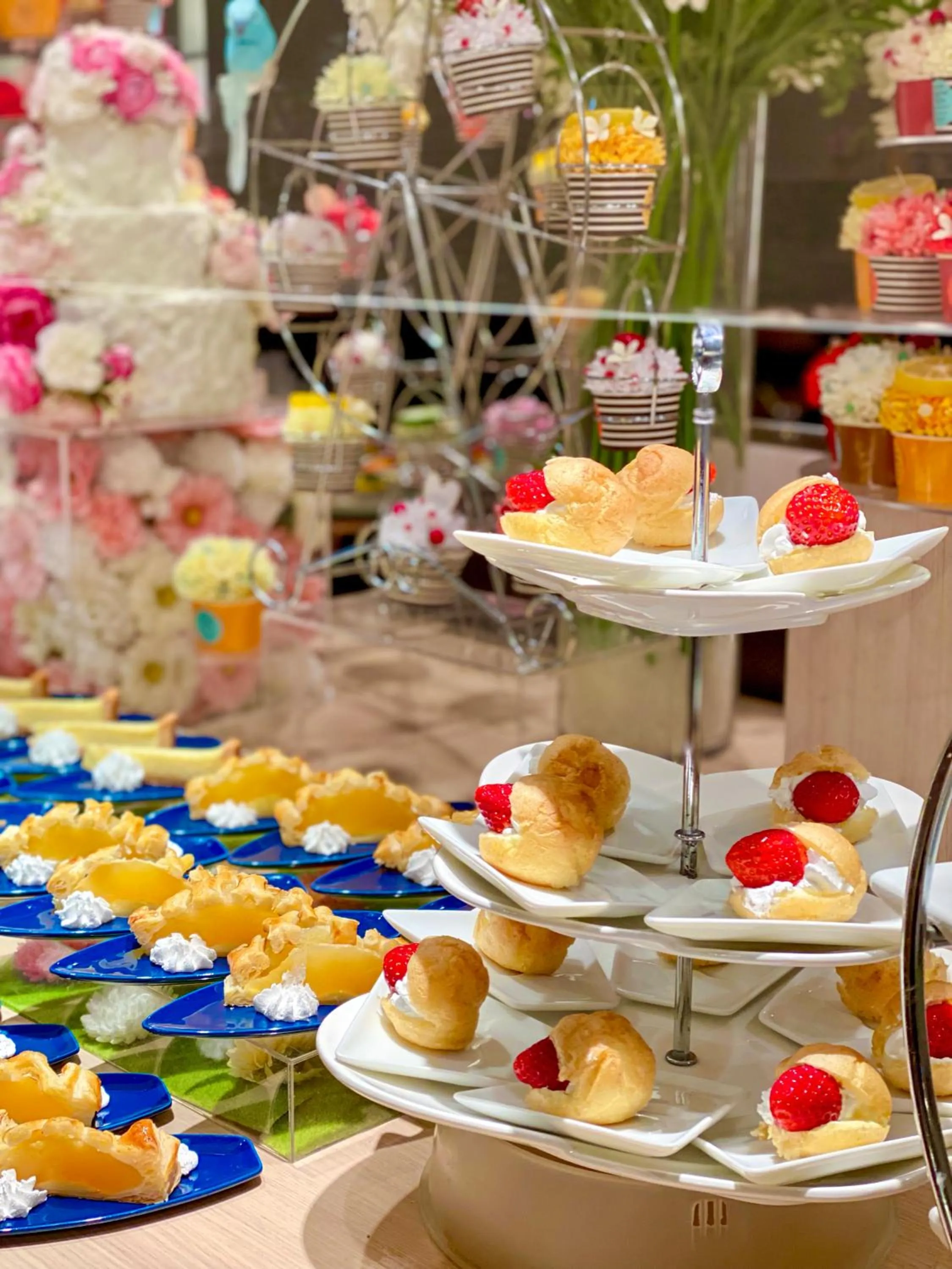 Food and drinks in Hotel Fuji