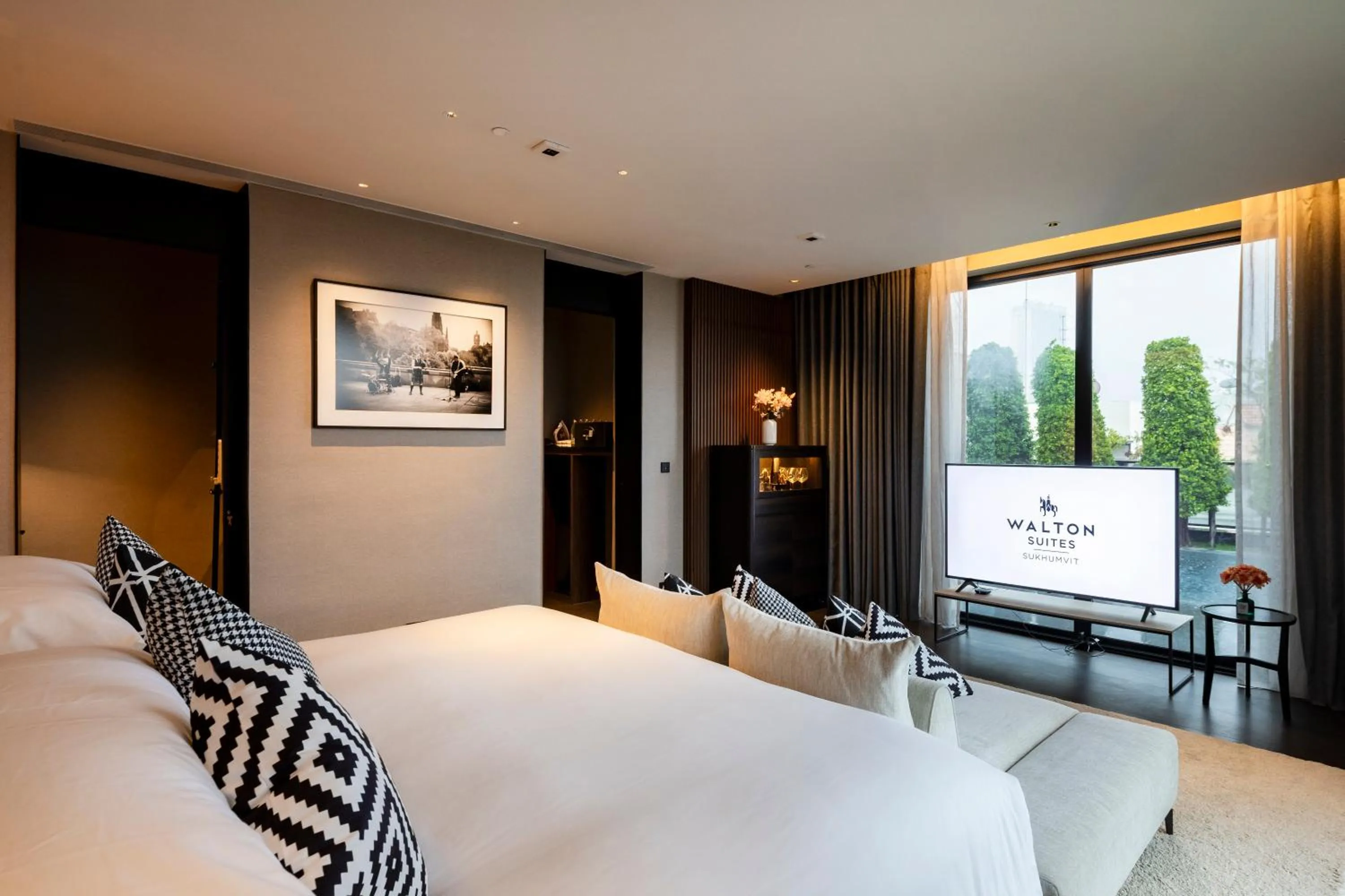 Bed in Walton Suites Sukhumvit