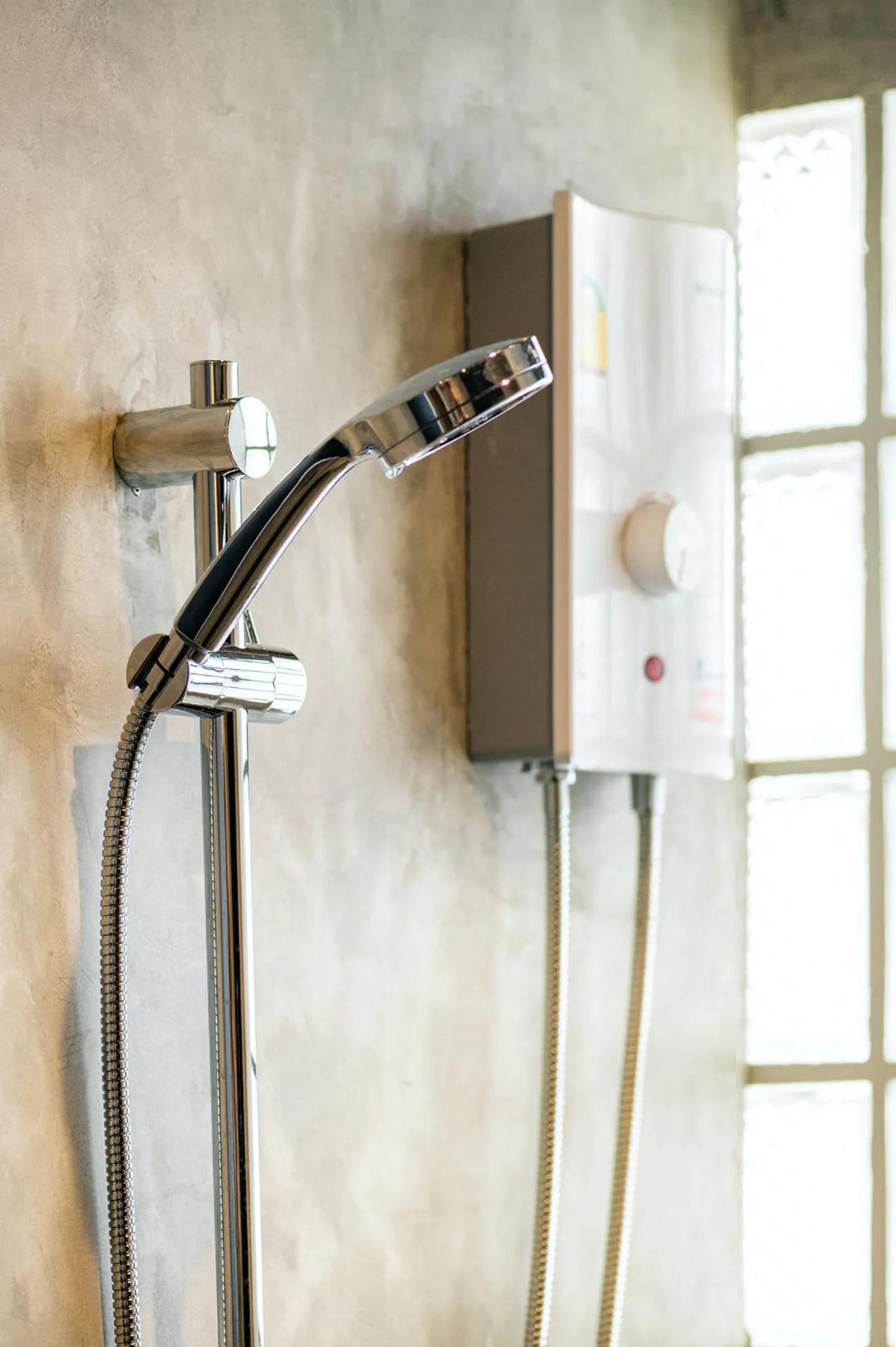 Shower in Siam Subway Hostel and Café