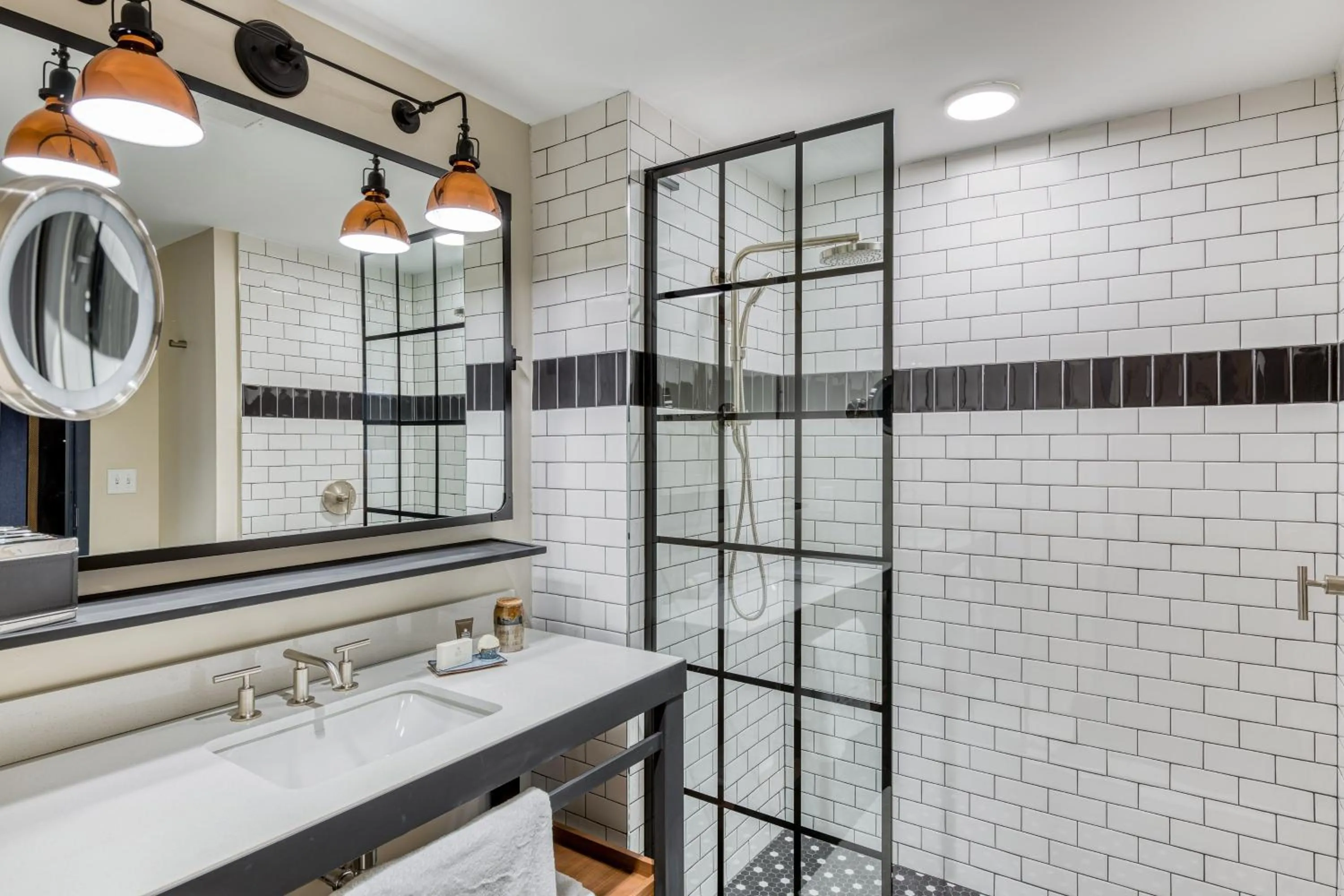 Bathroom in The Sessions Hotel, Bristol, a Tribute Portfolio Hotel