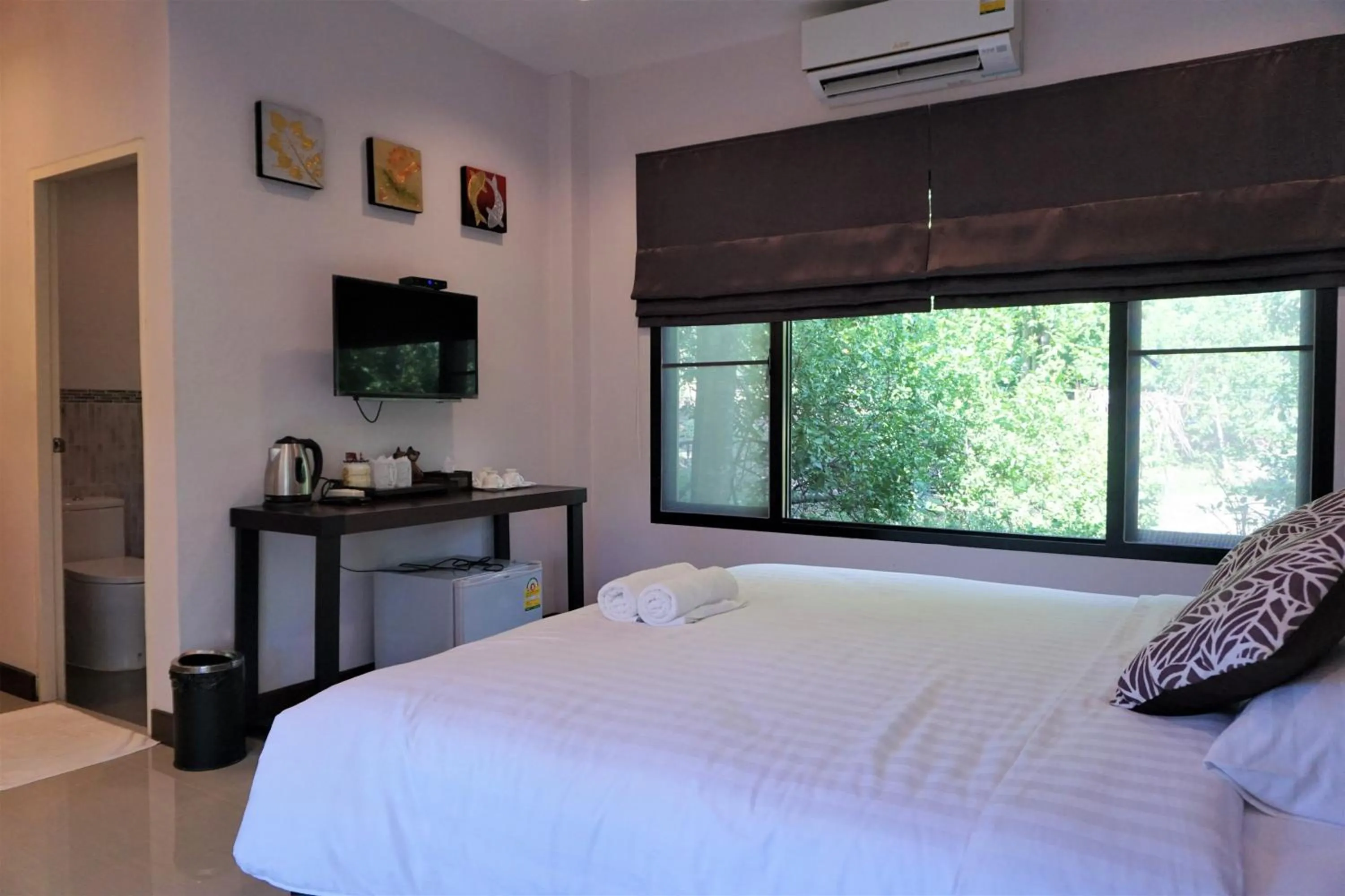 Photo of the whole room, Bed in Bhupimarn Garden House