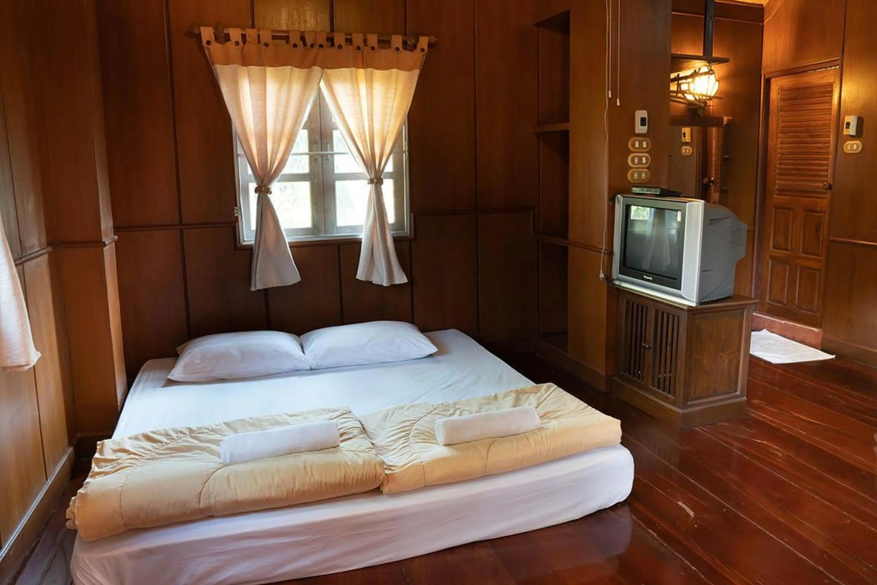 Photo of the whole room, Bed in Bhupimarn Garden House