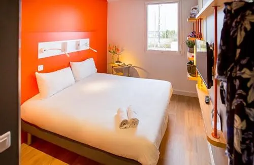 Bed in ibis budget Beauvais Aeroport