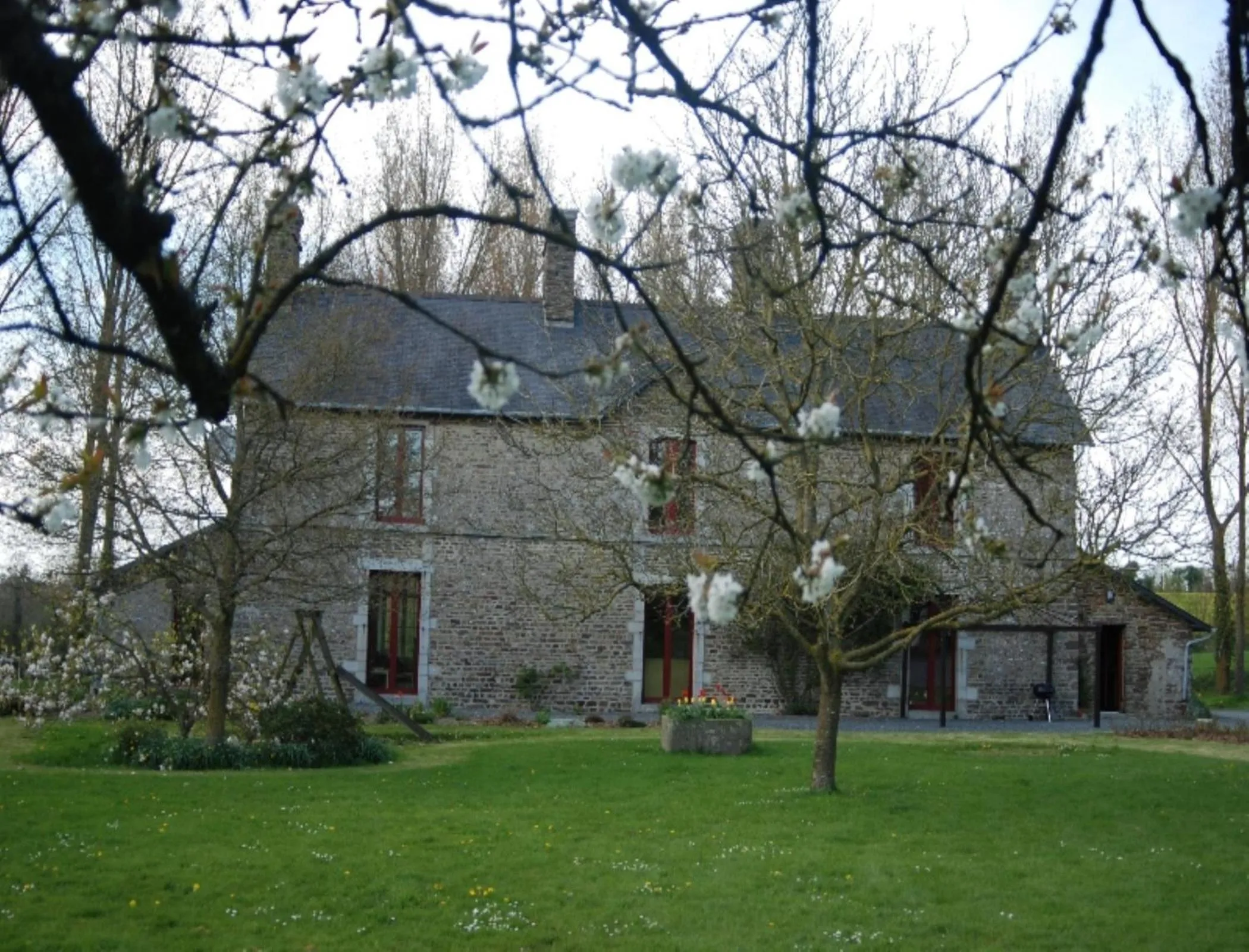 Facade/entrance in Le Manoir du Butel