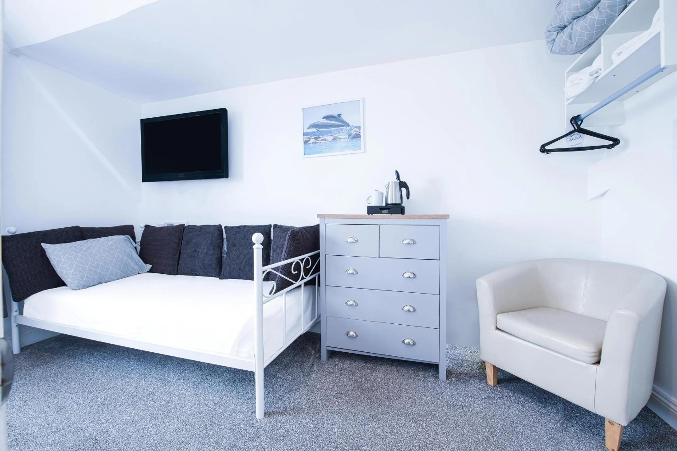 Bedroom, Bed in OYO Pier Hotel