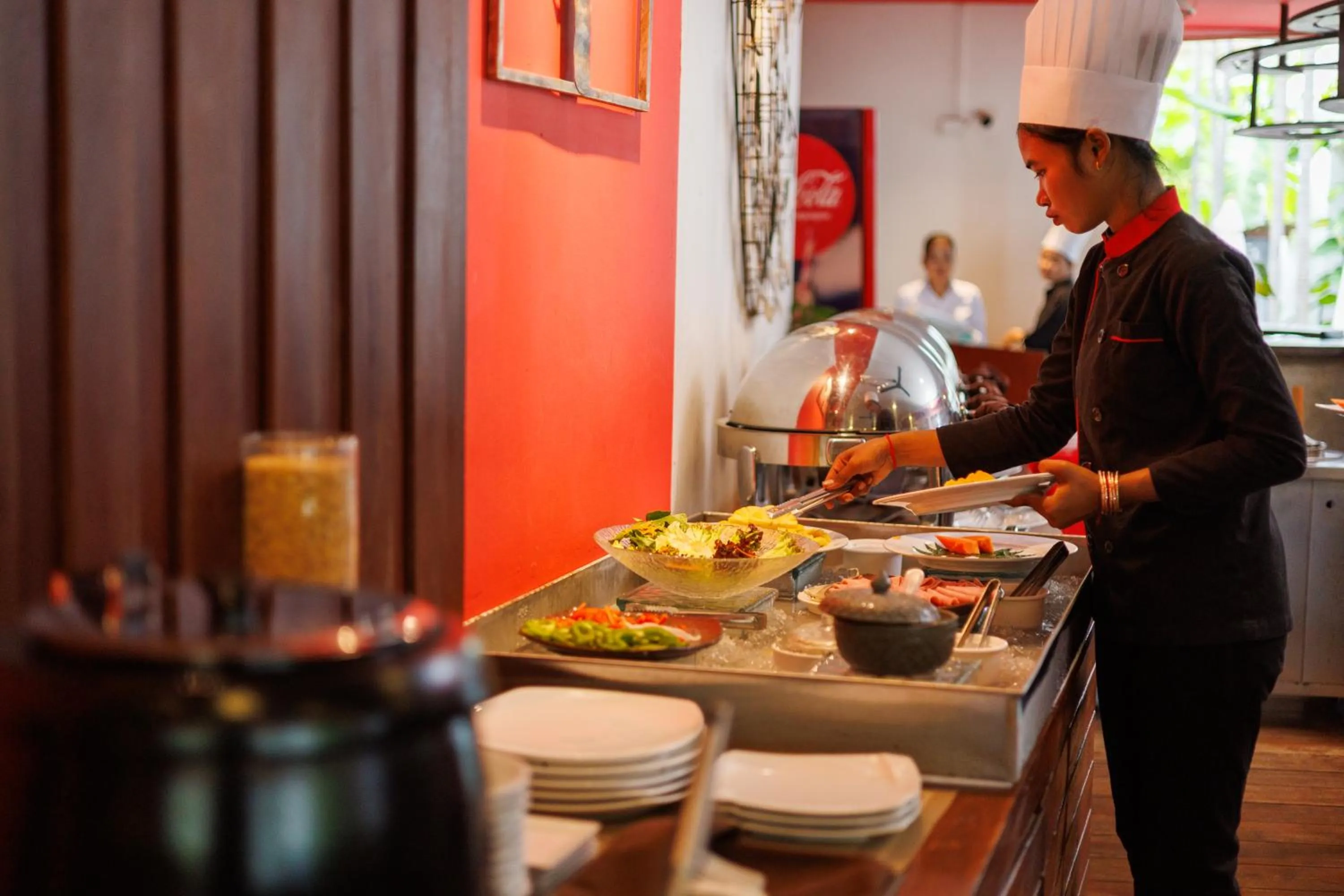 Restaurant/places to eat in SAKABAN Suite