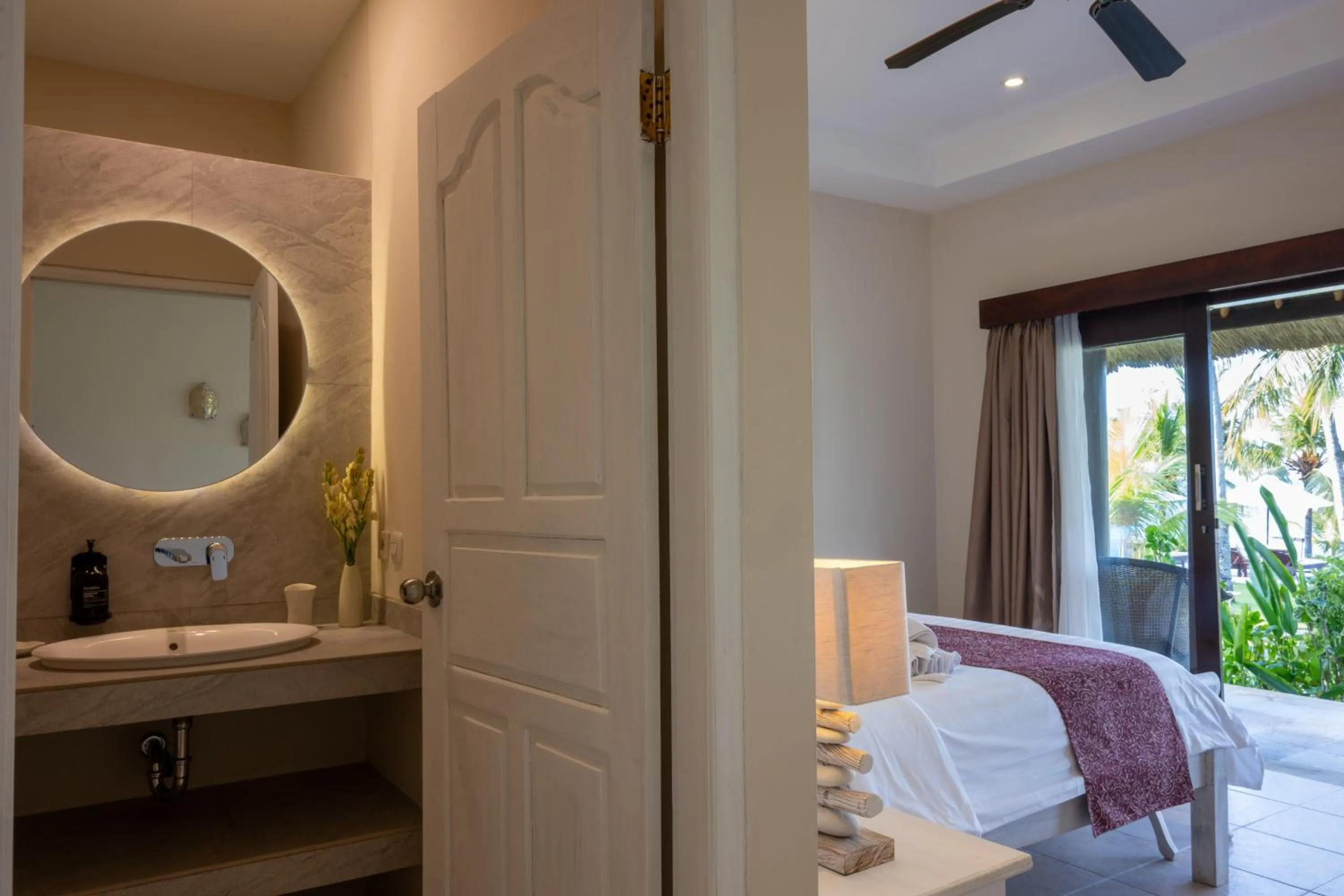 Bathroom in Kubu Indah Dive & Spa Resort