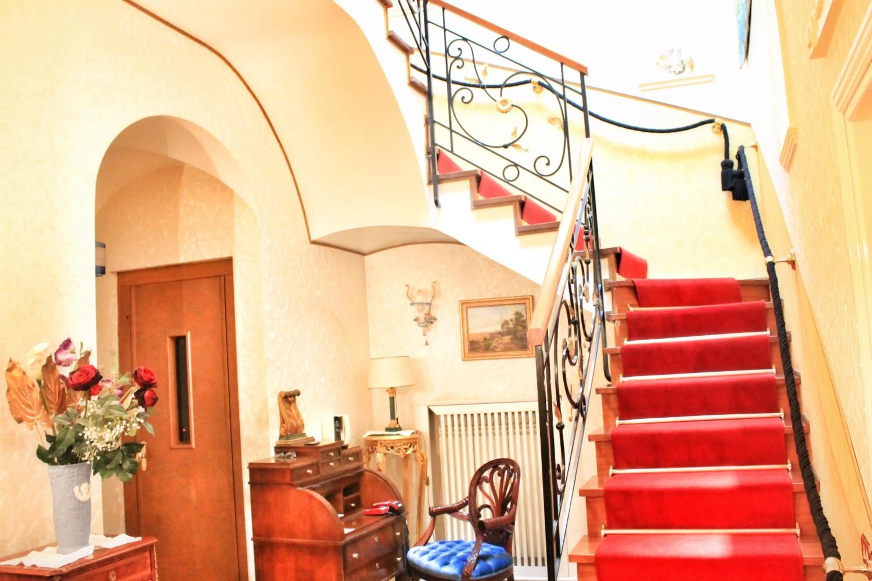 Other in Di Rienzo Pantheon Palace