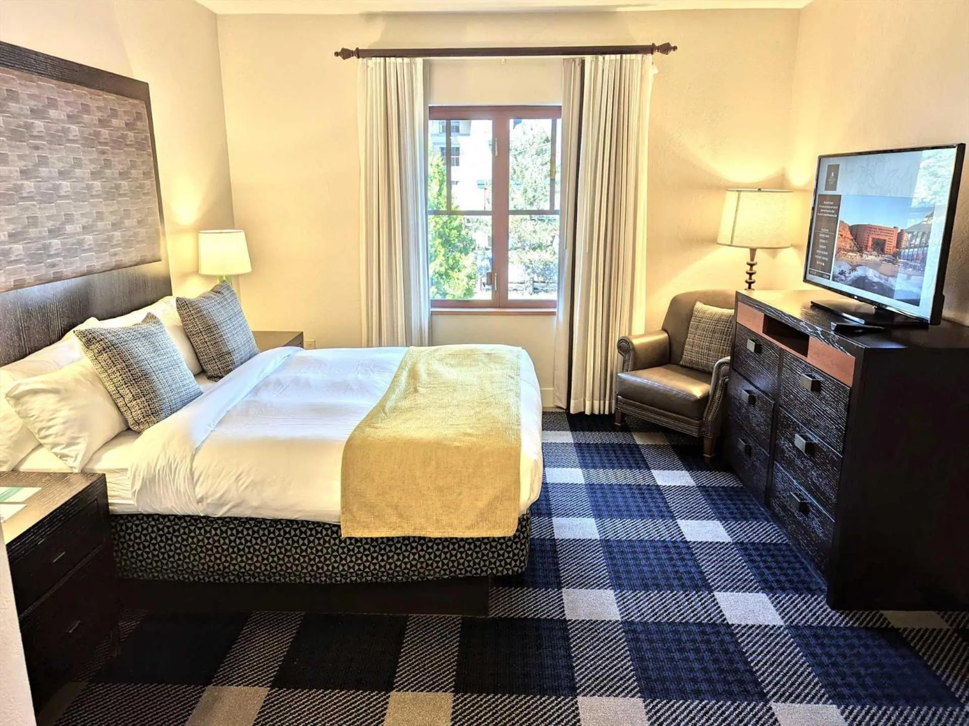 Marriott Grand Res Q4 #4256