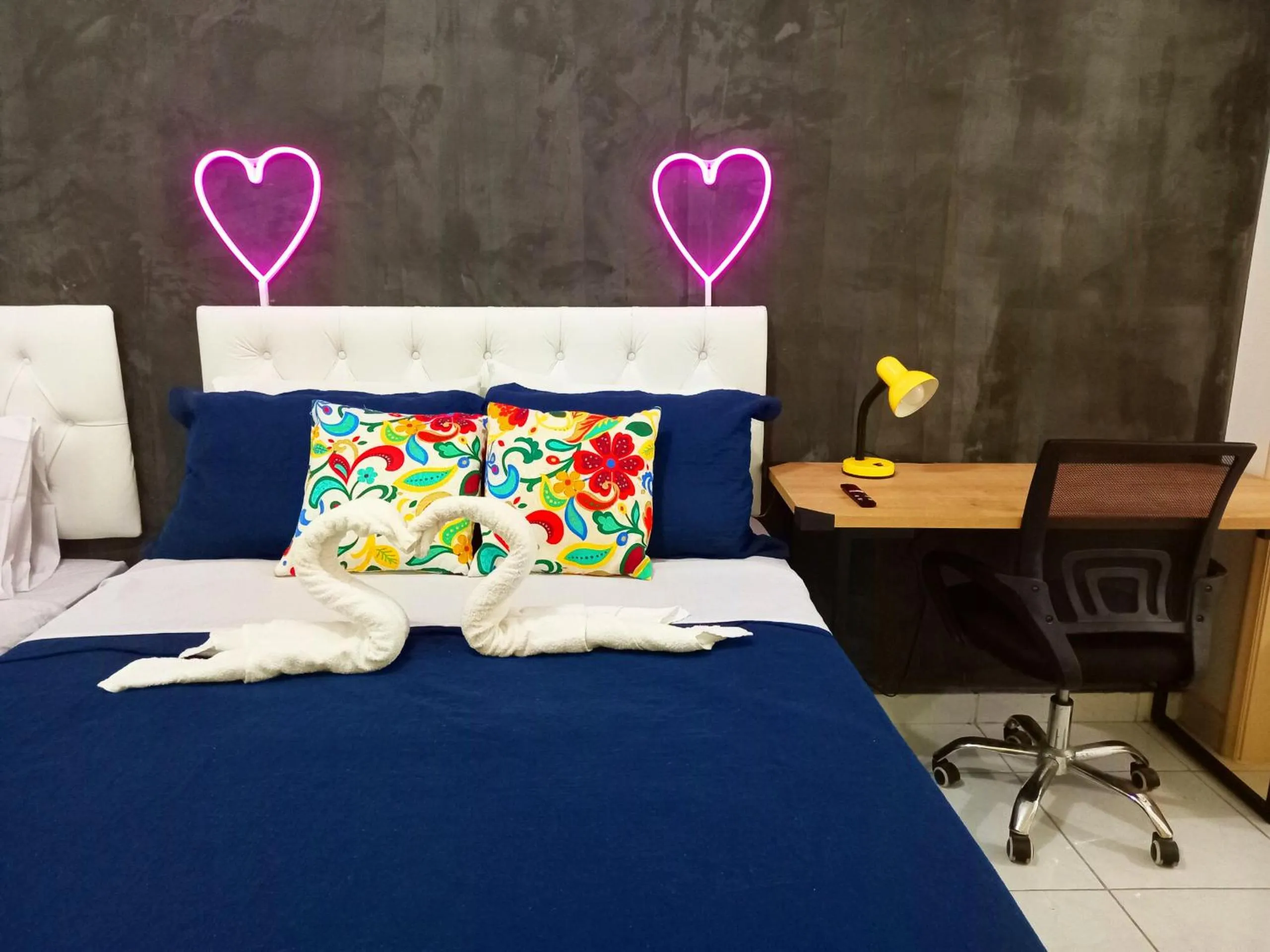 Bed in Espaçoso apto na Praia de Copacabana TC1010