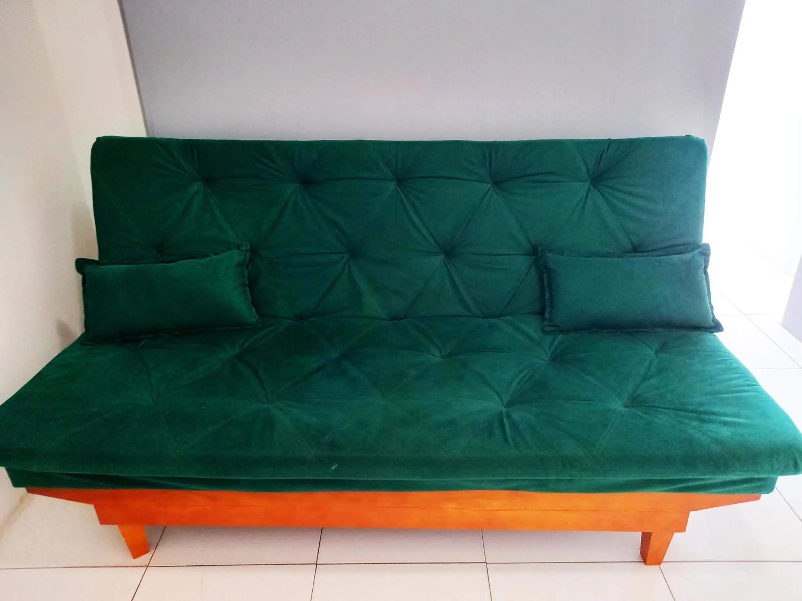 Studio com Janela para o Mar TC1203