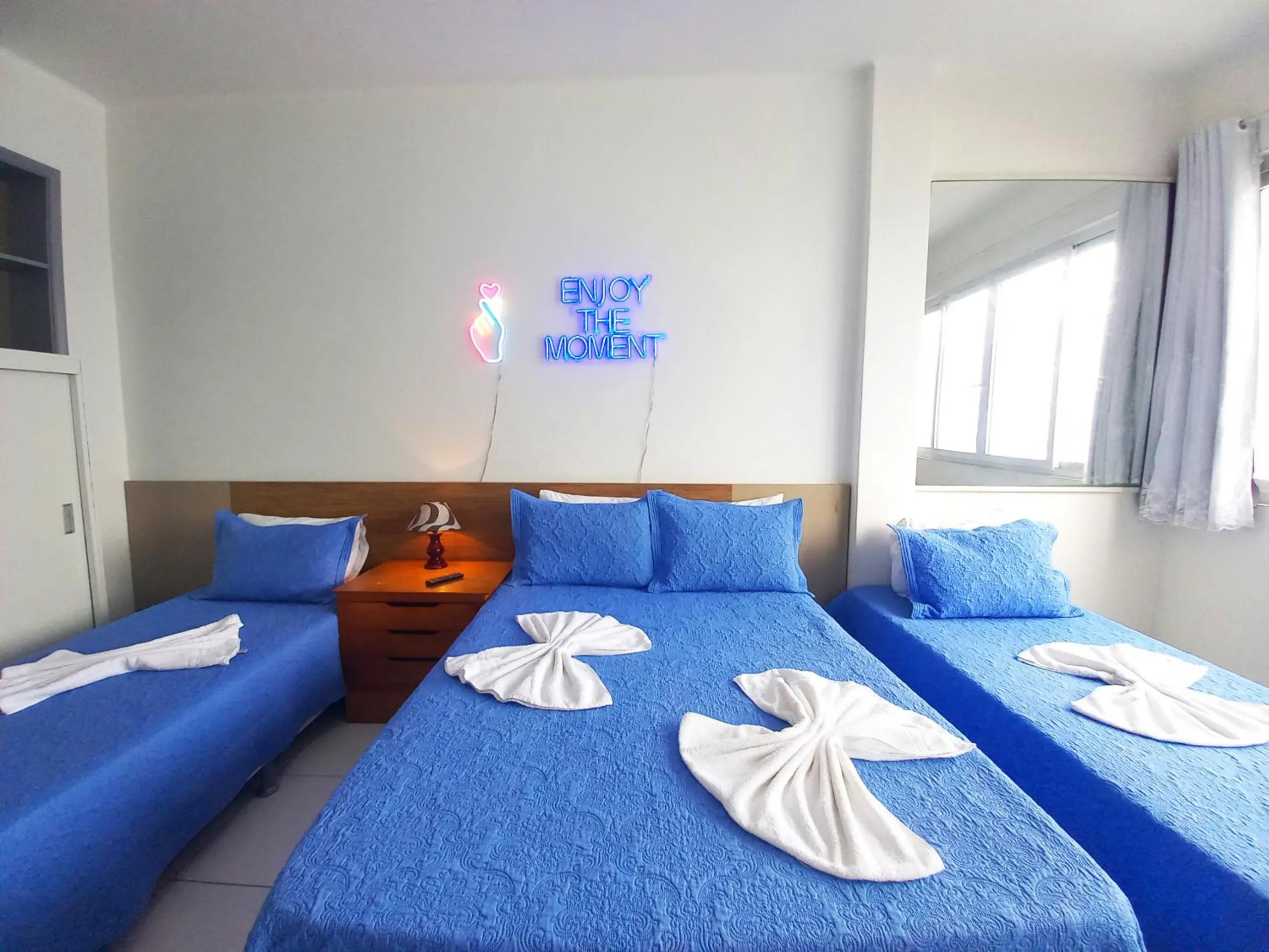 Bed in Studio com Janela para o Mar TC1203