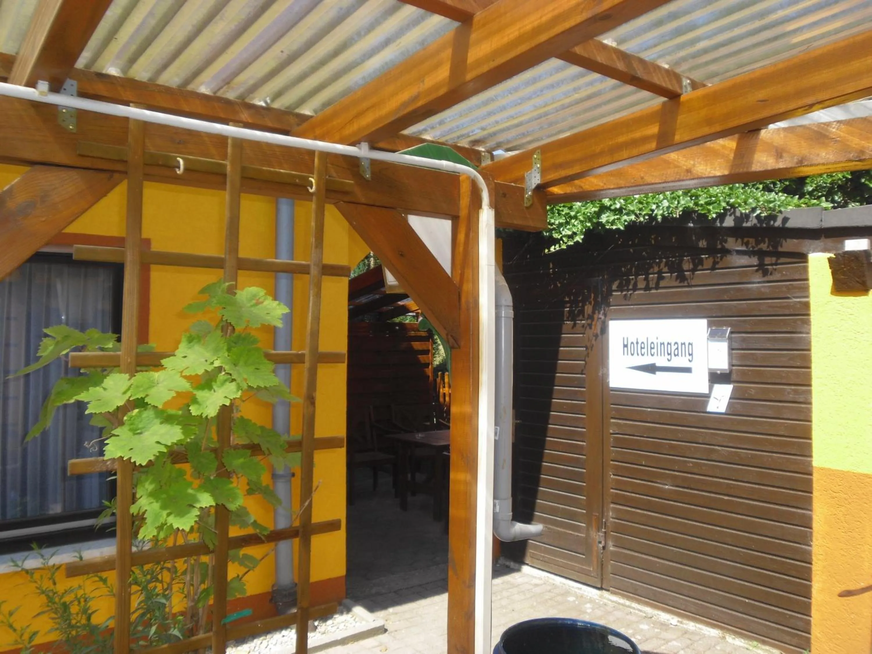 Facade/entrance in Hotel Burgblick