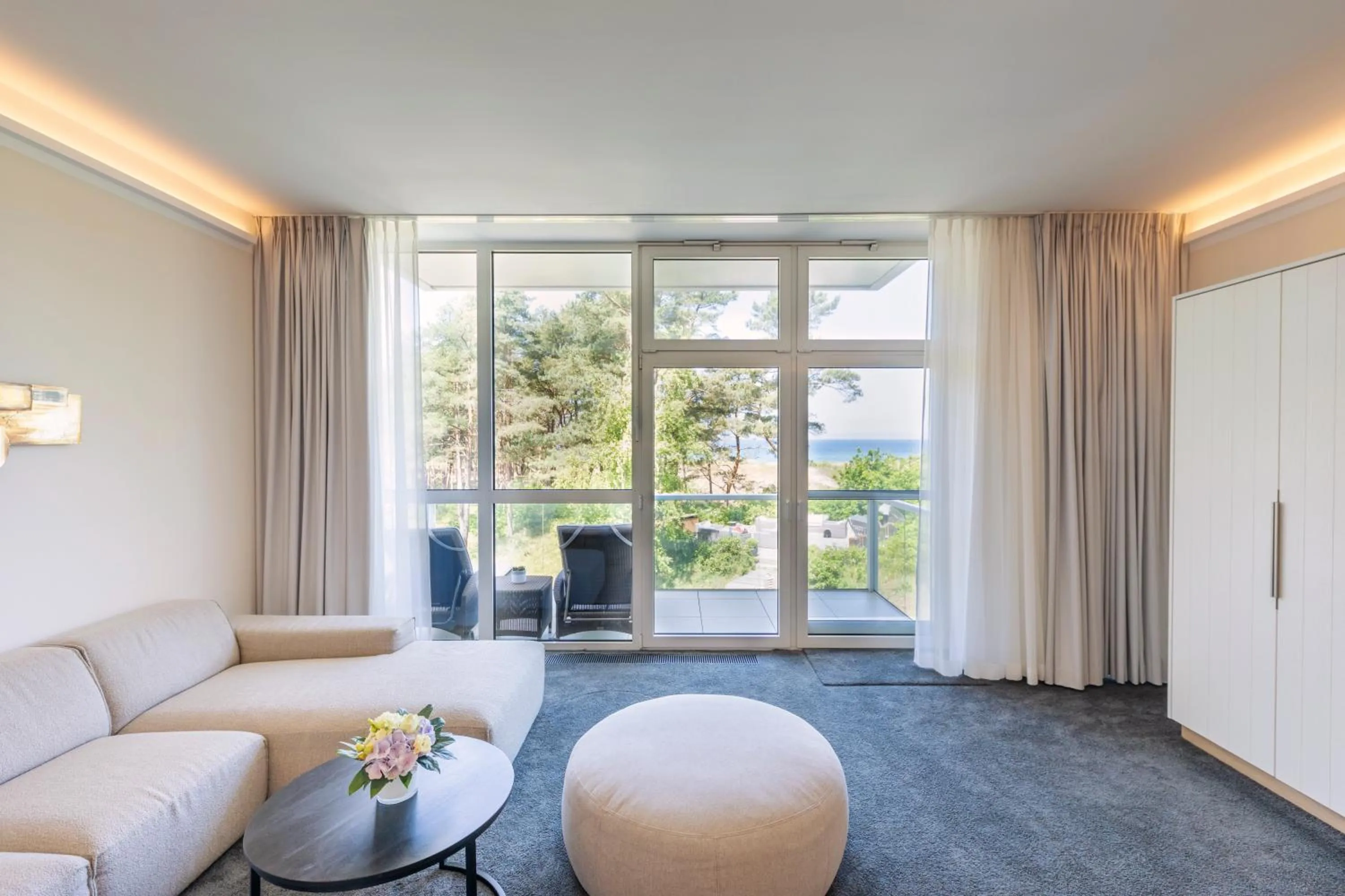 Bedroom in Strandhotel Fischland